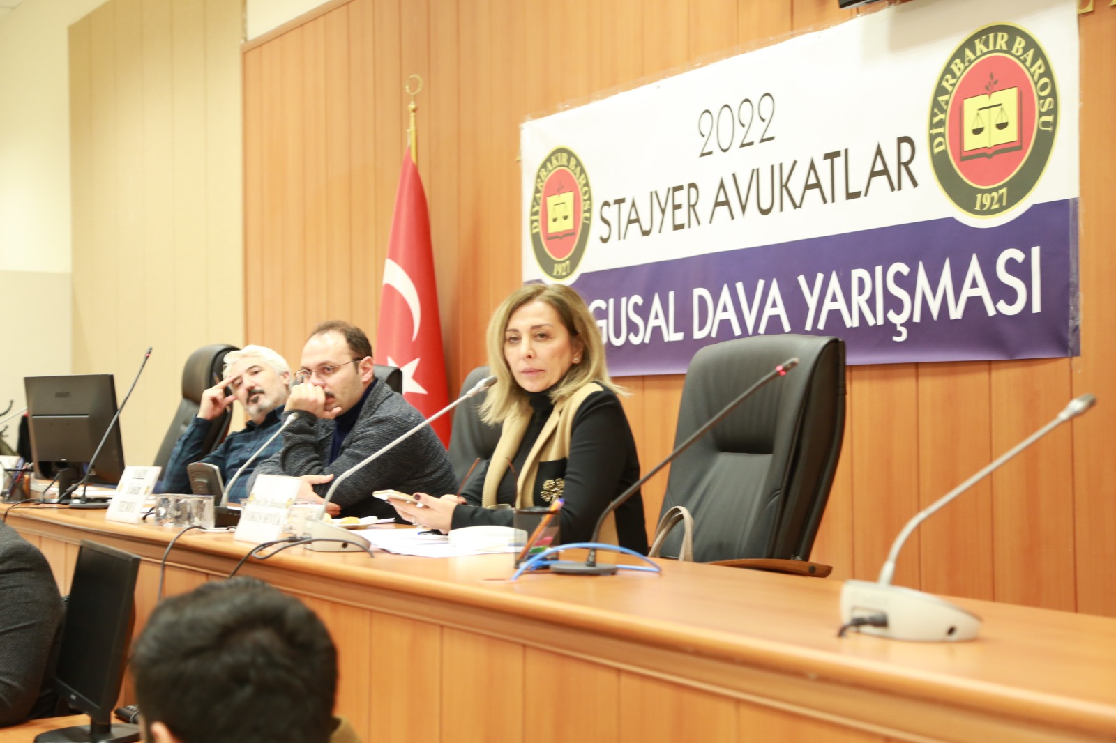 Pêşbirka Danişîna Honandî ya Baroya Amedê ya 2022’yan Hat Lidarxistin — 1