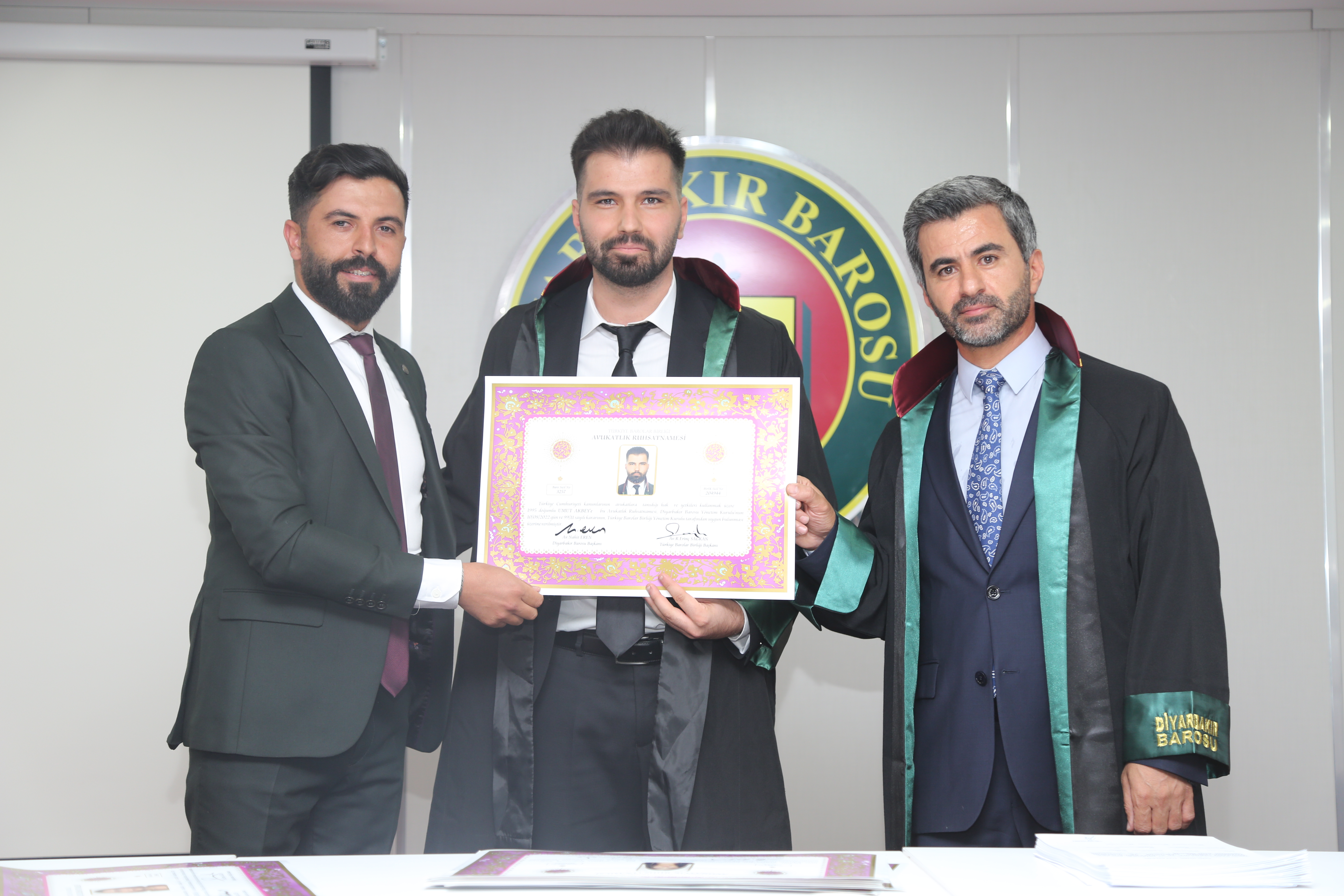 On Sekiz Meslektaşımız Avukatlık Yeminini İcra Ederek Aramıza Katıldı. — 1