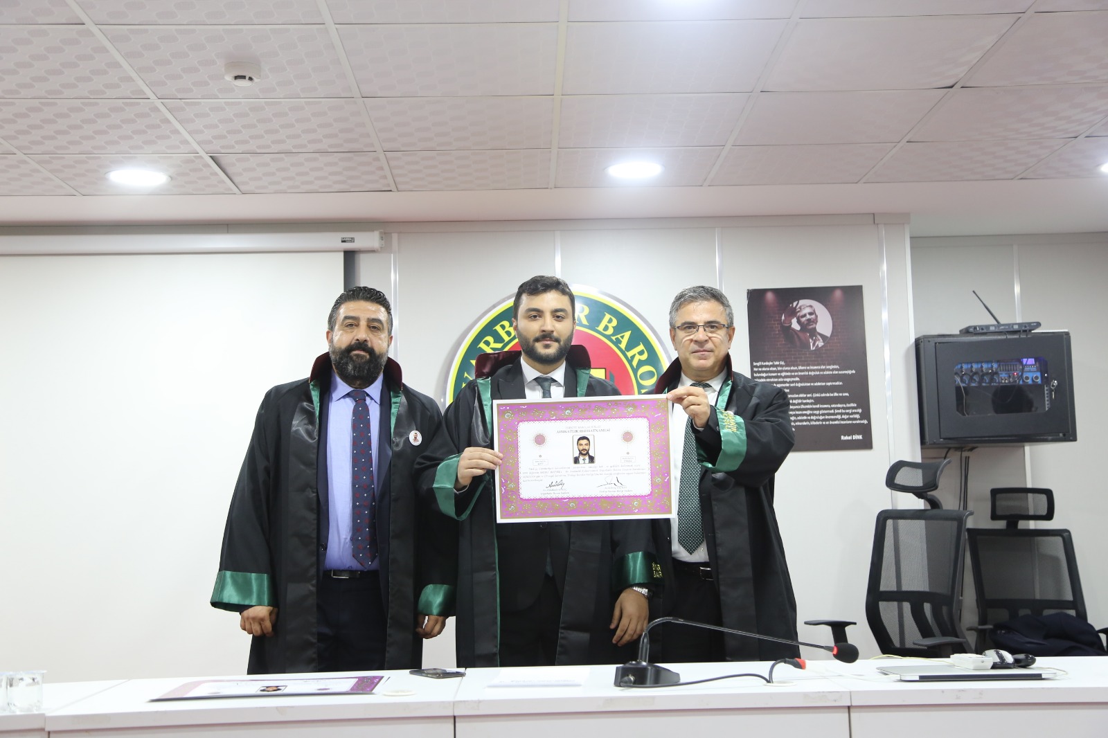 Dört Meslektaşımız Avukatlık Yeminini İcra Ederek Aramıza Katıldı — 2