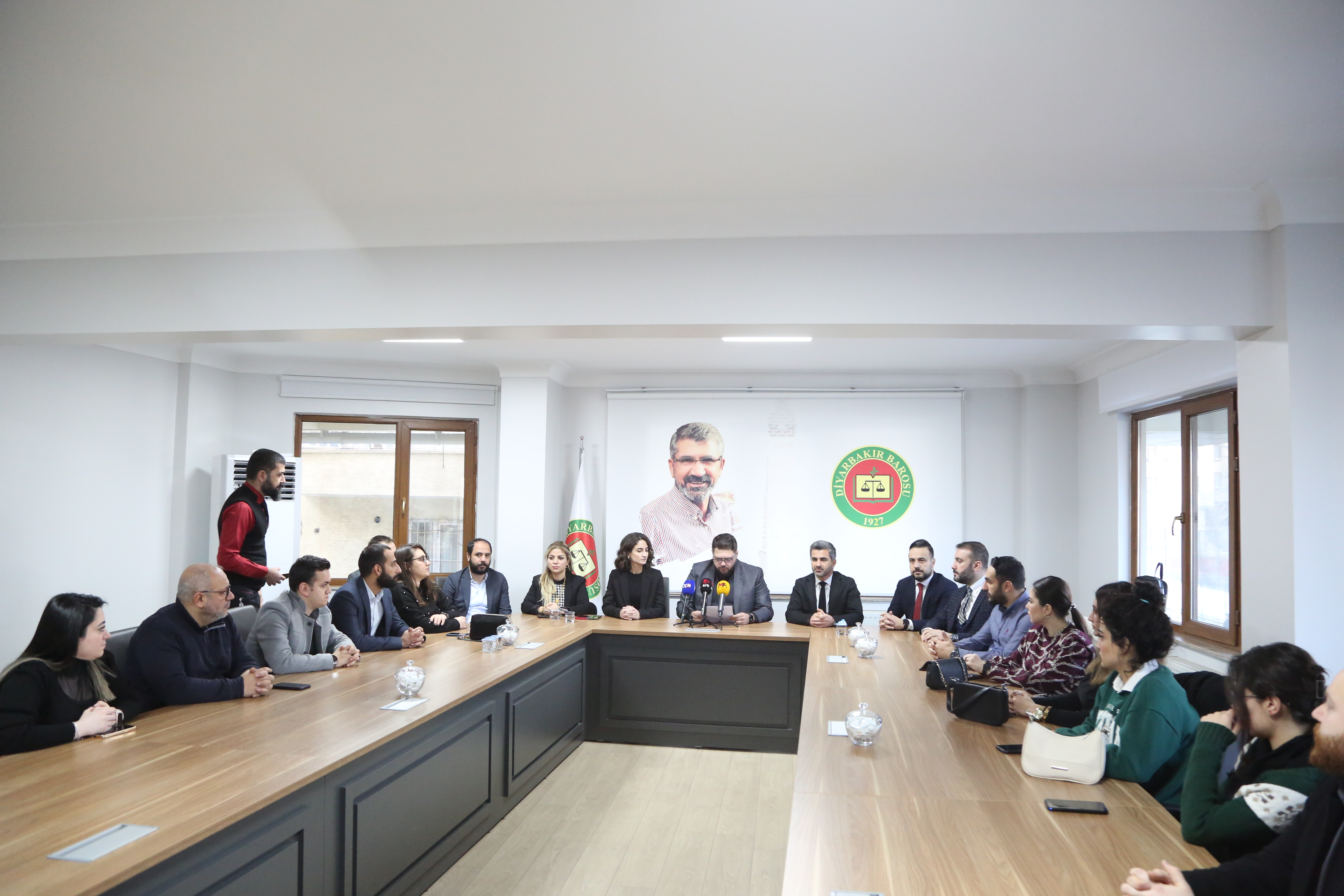 24 Ocak Tehlikedeki Avukatlar Gününe İlişkin Basın Açıklaması Yapıldı, Hazırlanan Rapor Kamuoyuyla Paylaşıldı. — 1