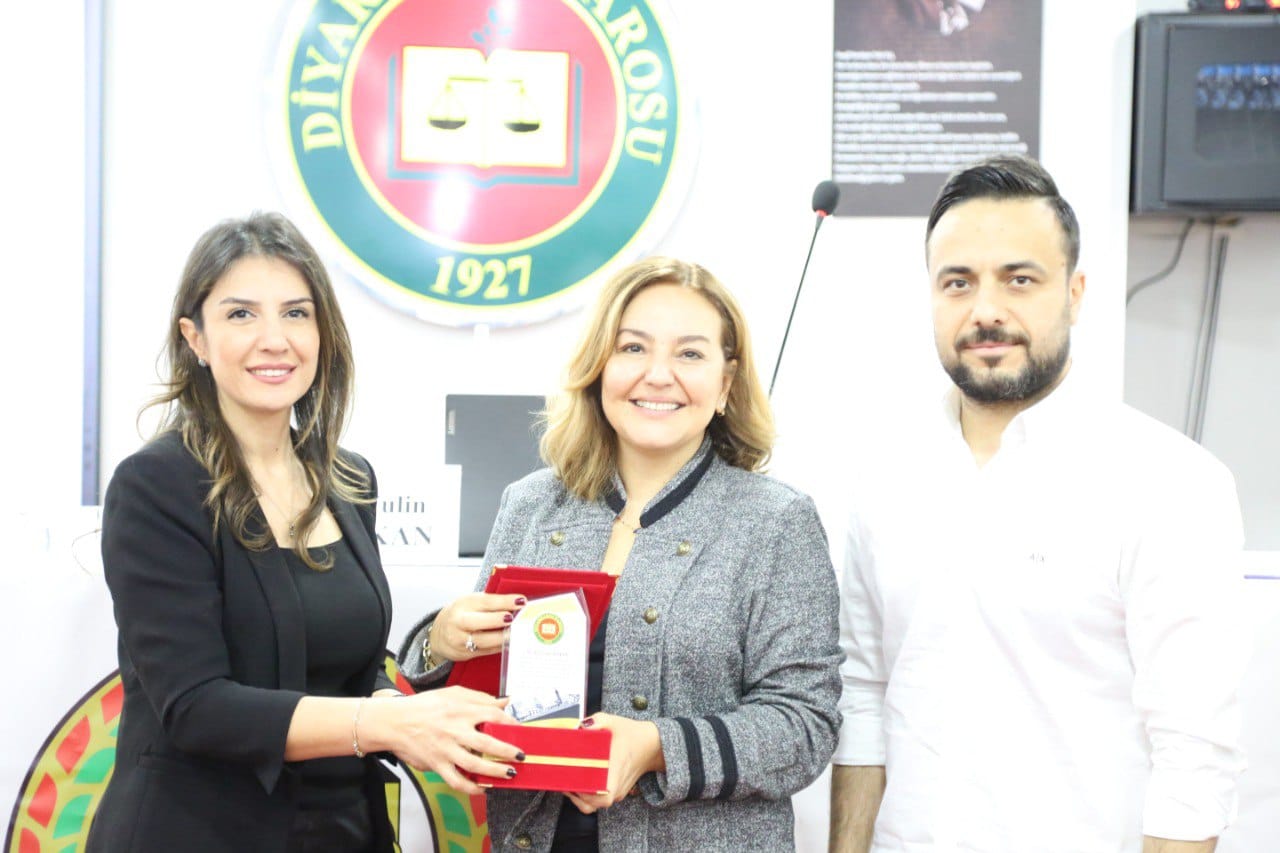Etkili Savunmada Hitabet ve Beden Dili Konulu Meslek İçi Eğitimi Semineri Yapıldı. — 4