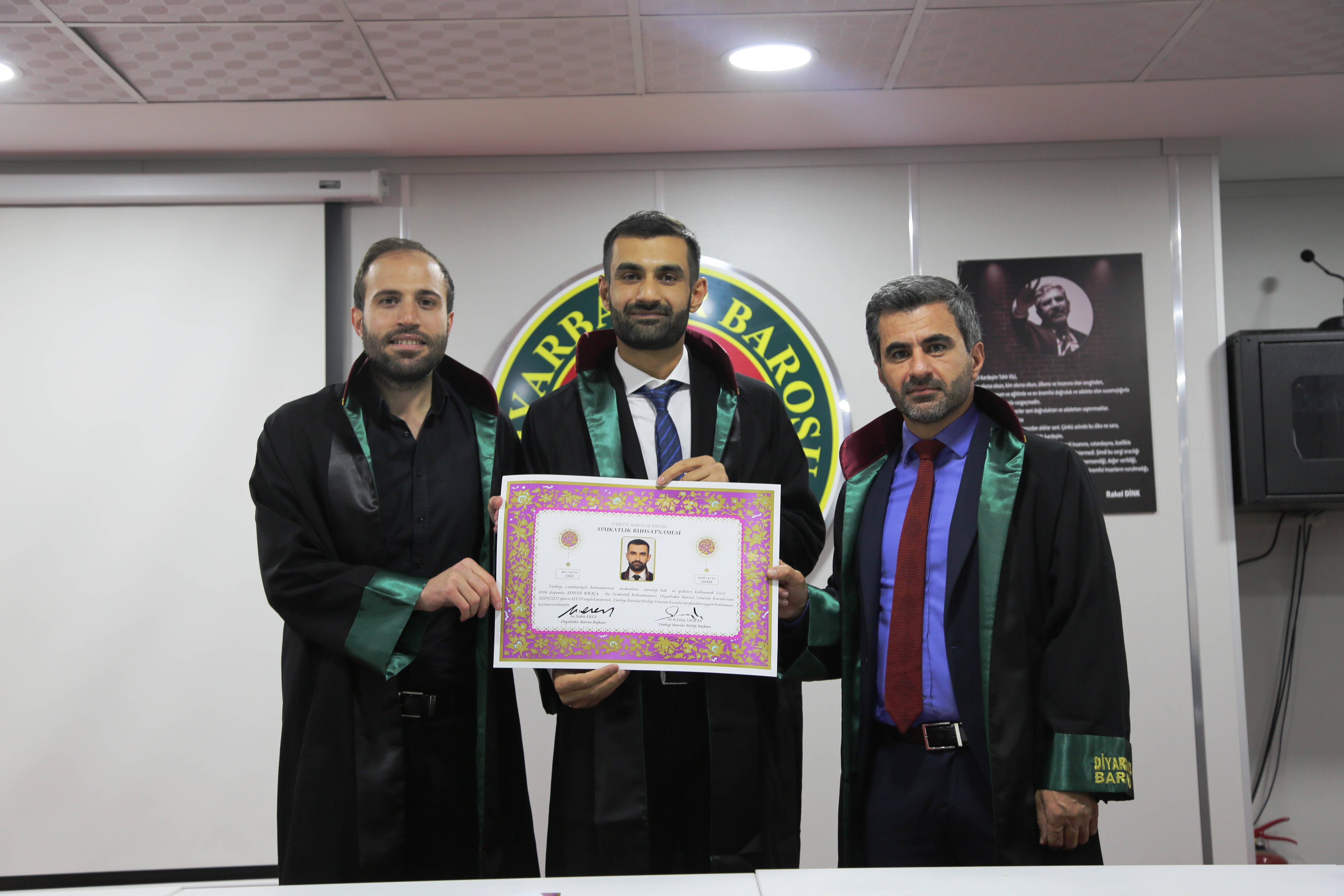 On İki Meslektaşımız Avukatlık Yeminini İcra Ederek Aramıza Katıldı. — 12