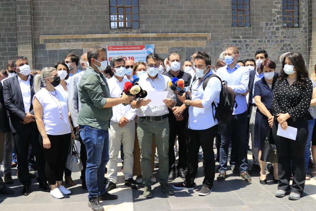 Sivil Toplum Pandemi Koordinasyonu'nun Covid-19’la Mücadelede Aşılanma Çağrısı… — 2