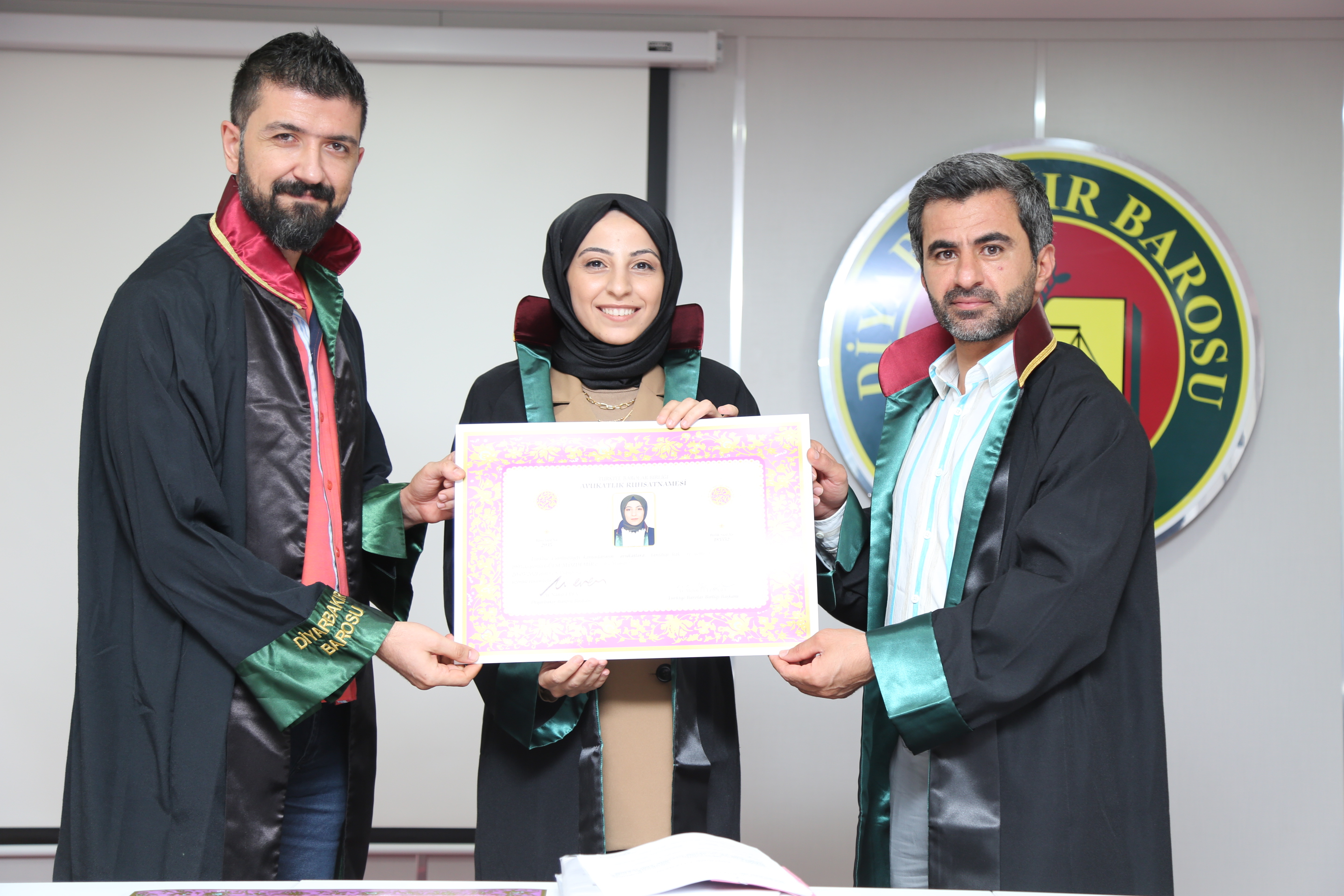 Üç Meslektaşımız Avukatlık Yeminlerini İcra Ederek Aramıza Katıldı.. — 2