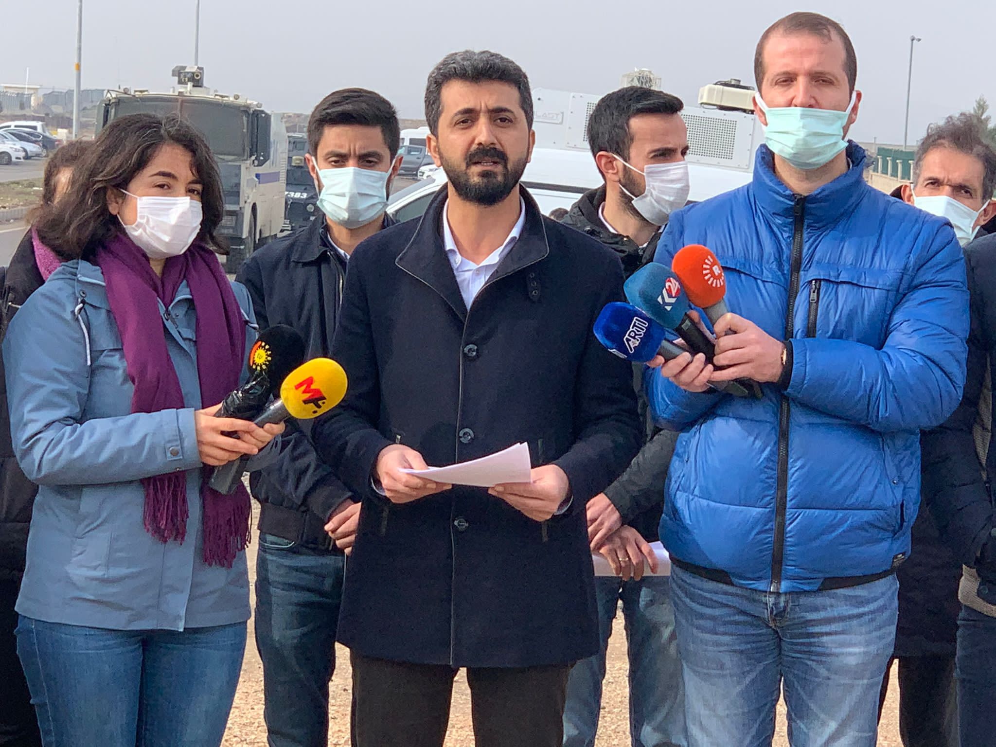 Di Wergiriya Bernameya Hefteya Mafên Mirovan a 10-17'yê Berfanbarê De Li Ber Saziya Înfaz û Ceza Ya Girtî ya Tîpa D Ya Amedê Daxuyaniya Çapemeniyê Ya Hevpar Hat Dayîn. — 2