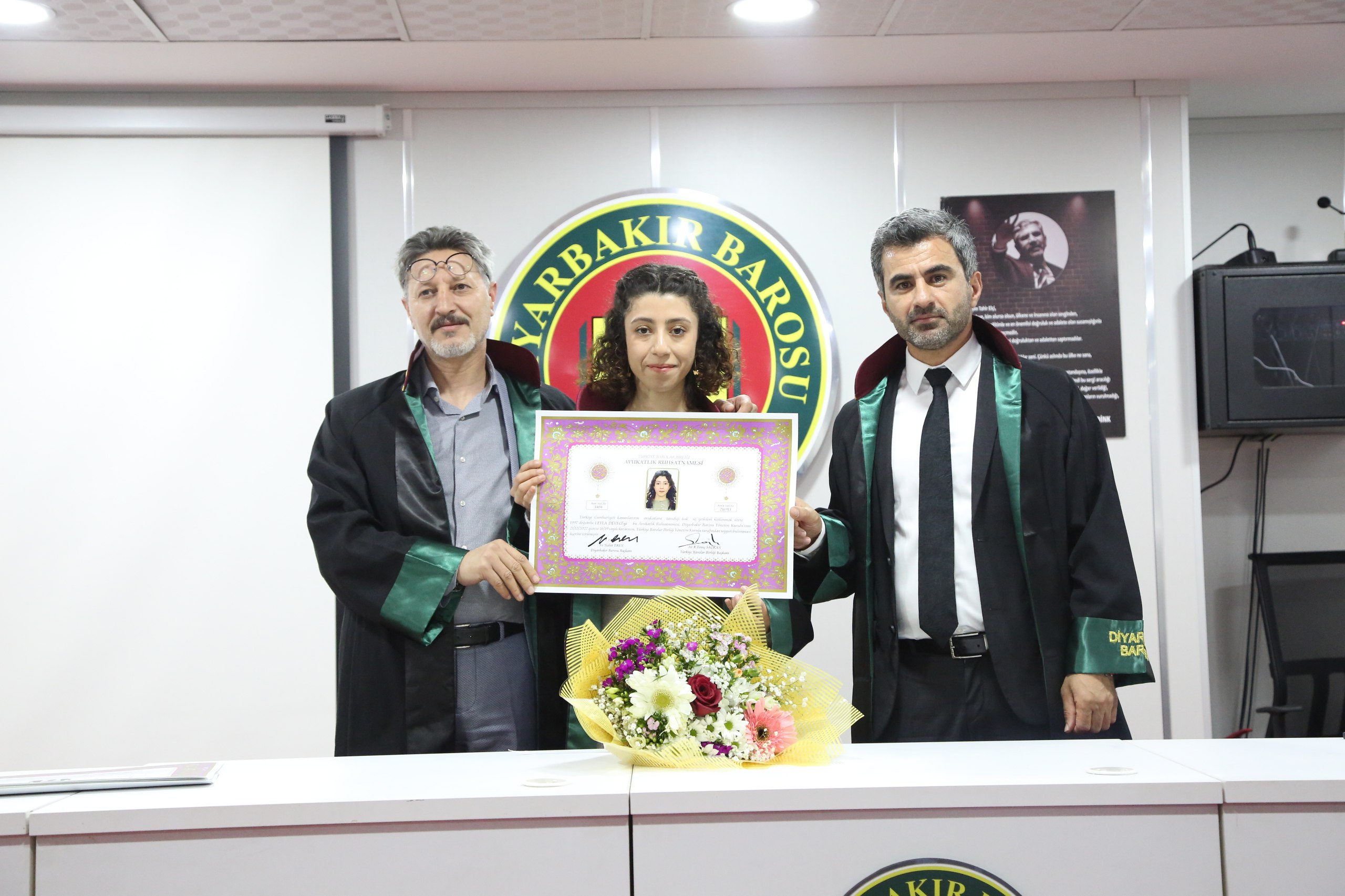Yazdeh Hempîşeyên Me Bi Bicîhanîna Sonda Parêzeriyê Tevlî Me Bûn. — 2