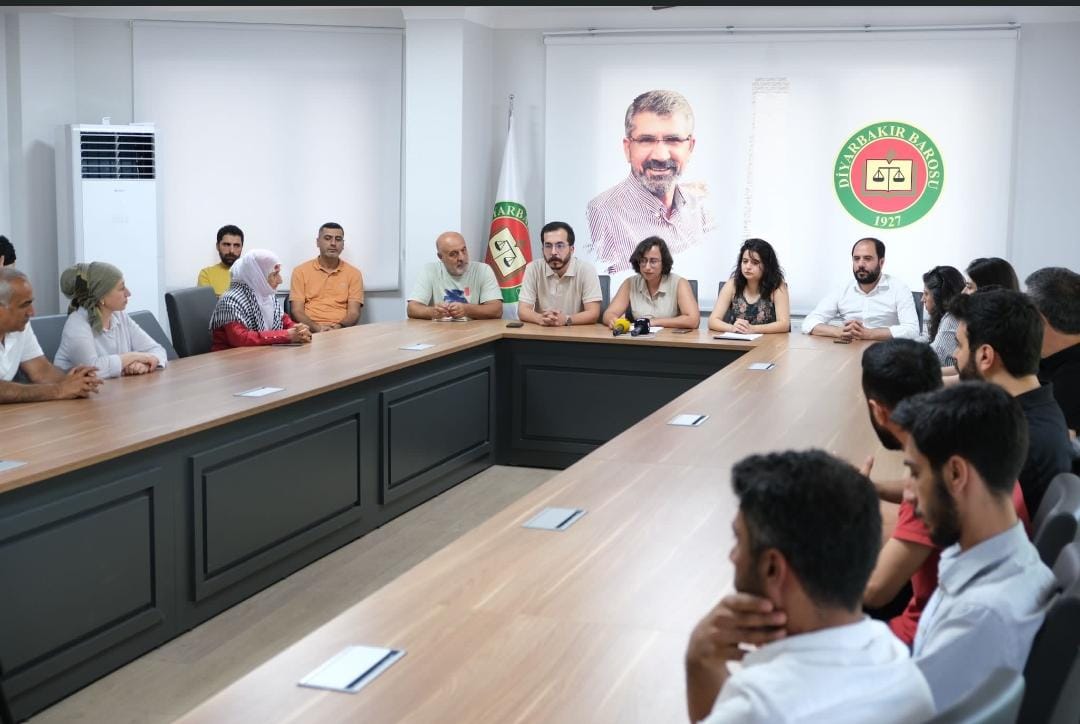 Rapora Hevpar Ku Di Derbarê Girtîgehan De Hatibû Amadekirin Bi Çapemenî û Raya Giştî Re Hat Parvekirin — 2