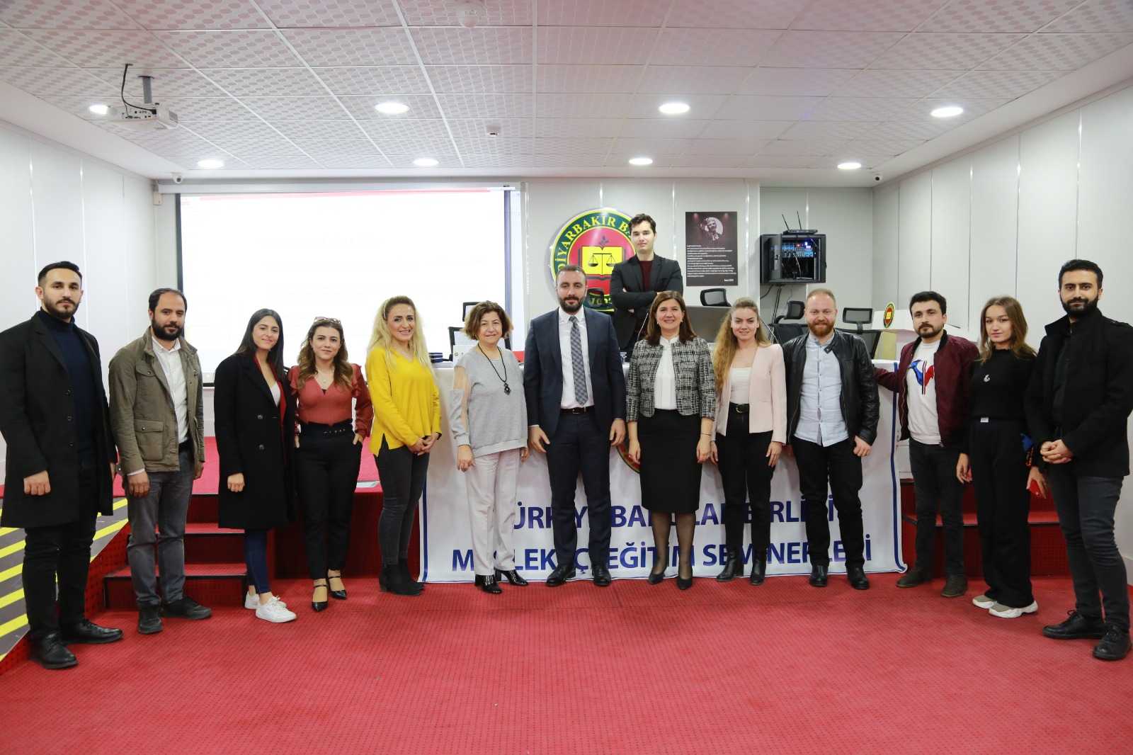 Semînera Perwerdehiya Navpîşeyî Ya Bi Mijara Mafên Parêzeran Hat Lidarxistin — 3