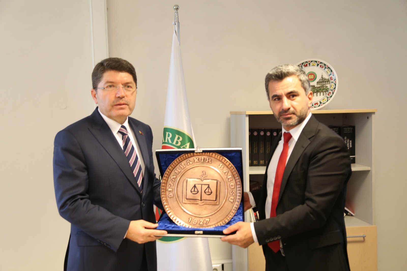Adalet Bakanı Sn.Yılmaz TUNÇ ve Beraberindeki Heyet, Baromuza Ziyarette Bulundu. — 1