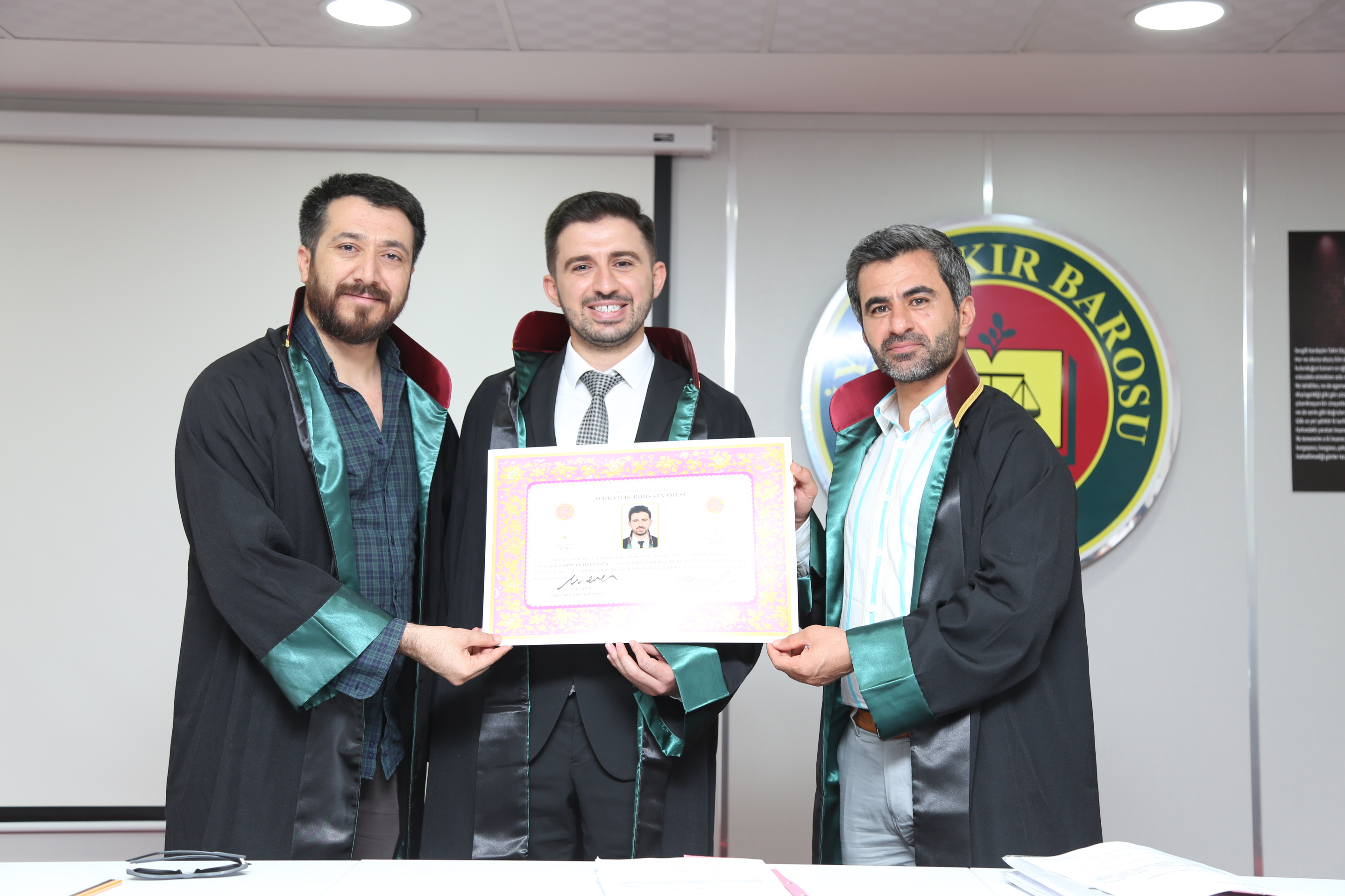 Üç Meslektaşımız Avukatlık Yeminlerini İcra Ederek Aramıza Katıldı.. — 3