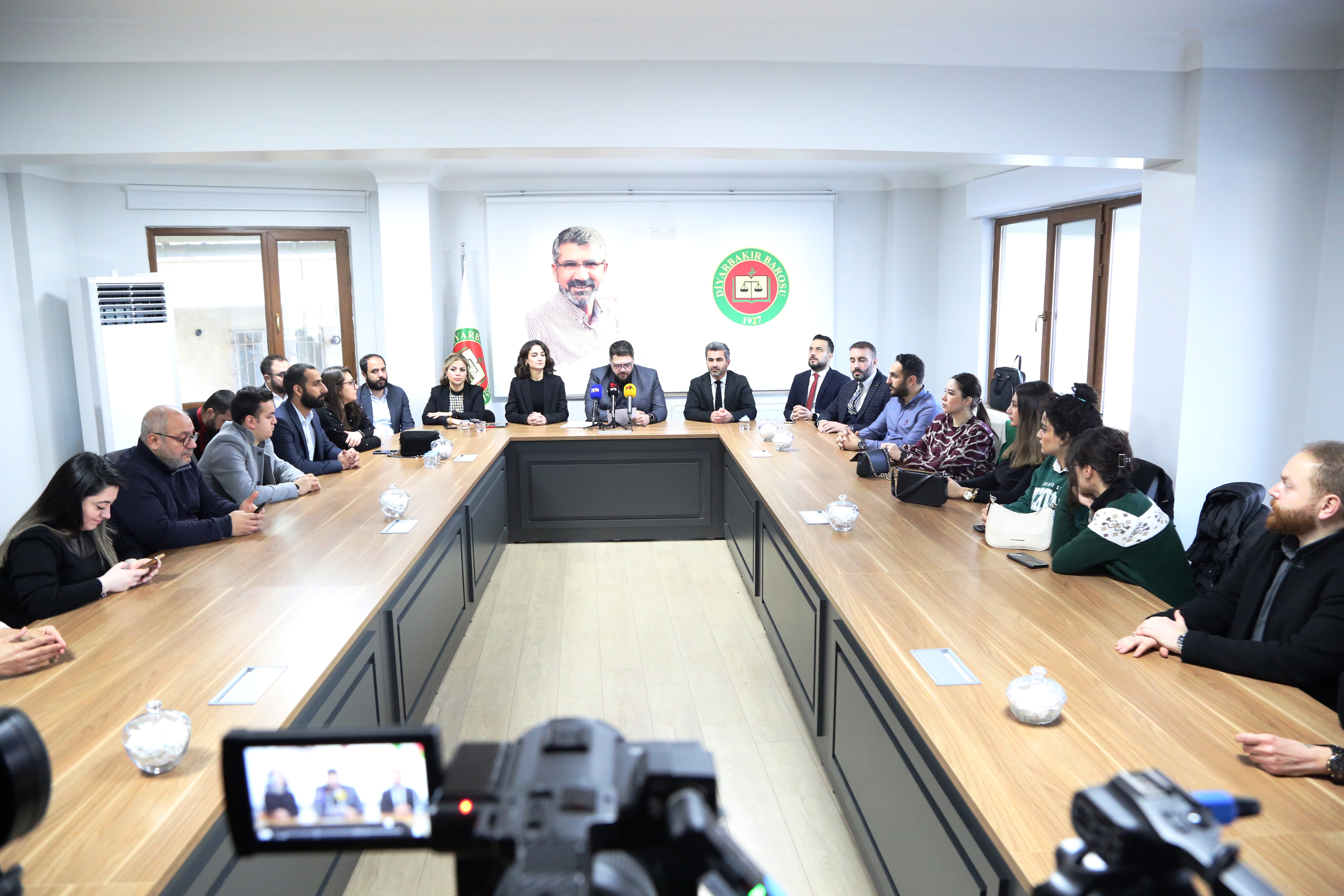 24 Ocak Tehlikedeki Avukatlar Gününe İlişkin Basın Açıklaması Yapıldı, Hazırlanan Rapor Kamuoyuyla Paylaşıldı. — 4