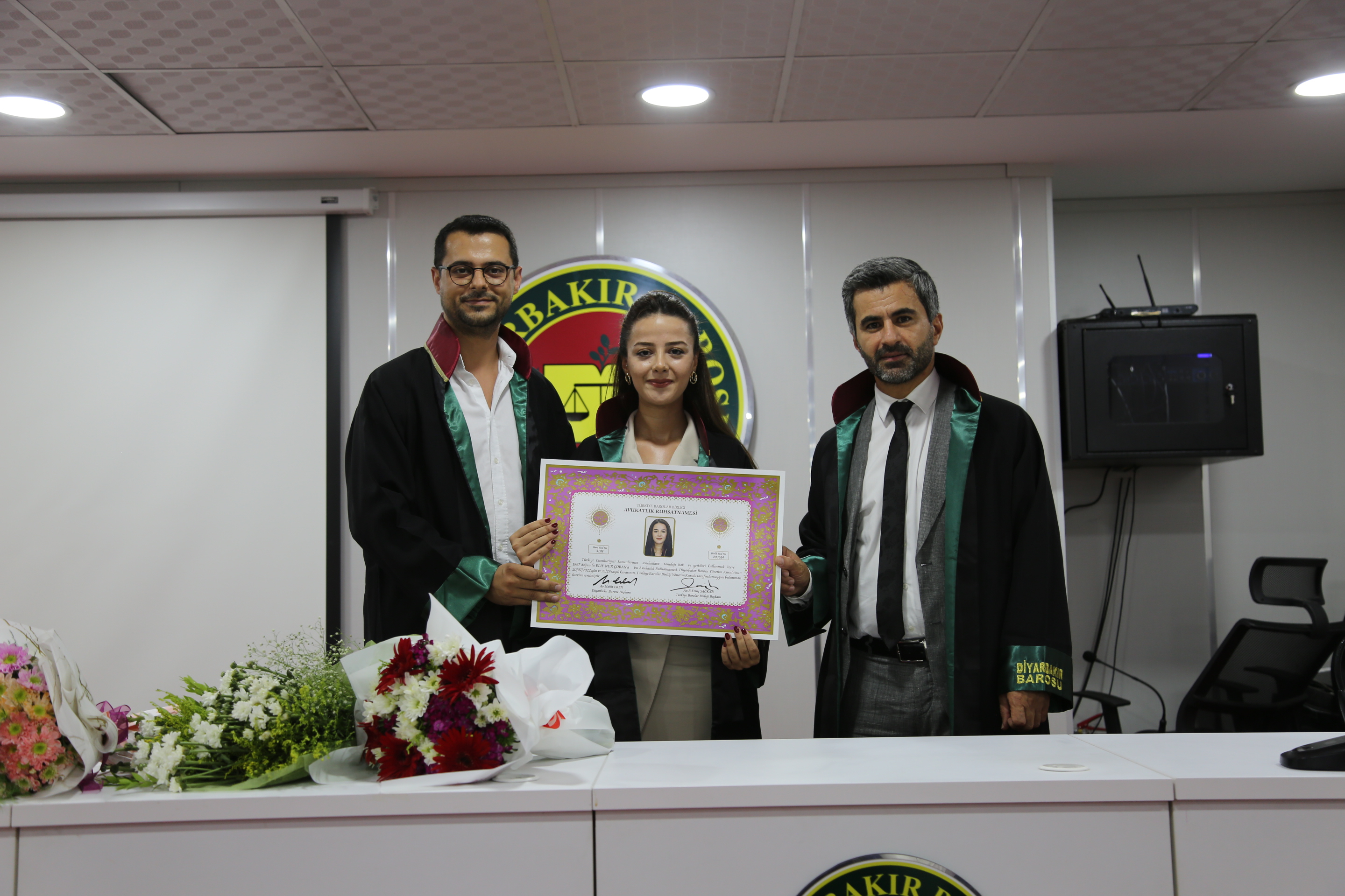 Sekiz Meslektaşımız Avukatlık Yeminini İcra Ederek Aramıza Katıldı. — 5