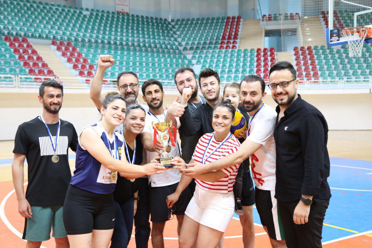 Üçüncü Karma Voleybol Turnuvası Tamamlandı — 4