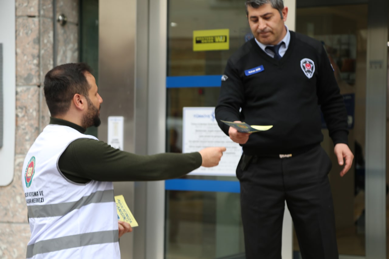 Jı hêla navenda me ve bı navê têkoşîna bı şîrketên şêwırmendıya xesarê re çalakıya broşurê hat lıdarxıstın — 5