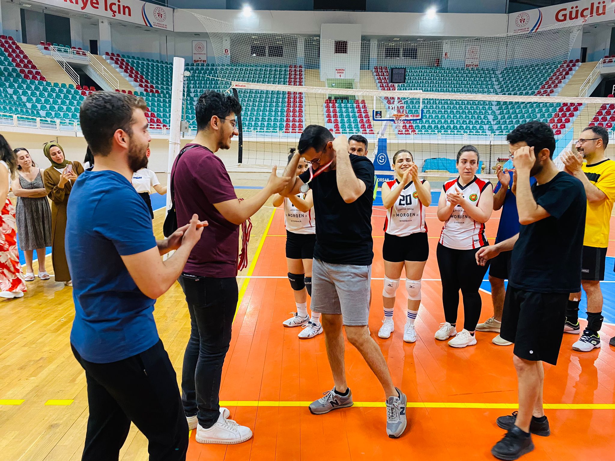 2’yemîn Turnûvaya Voleybolê ya Têkel Bi Dawî Bû — 4
