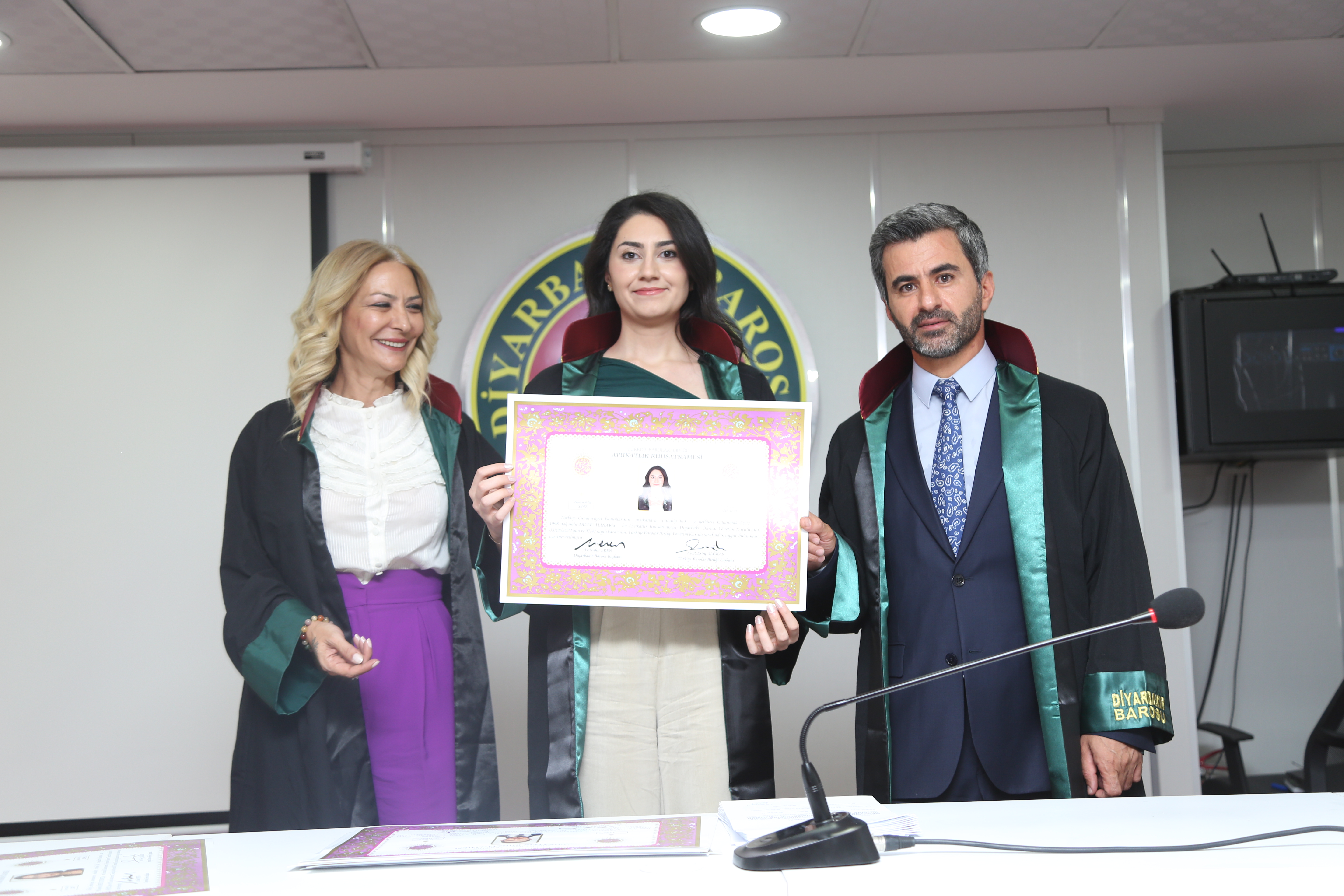 On Sekiz Meslektaşımız Avukatlık Yeminini İcra Ederek Aramıza Katıldı. — 5