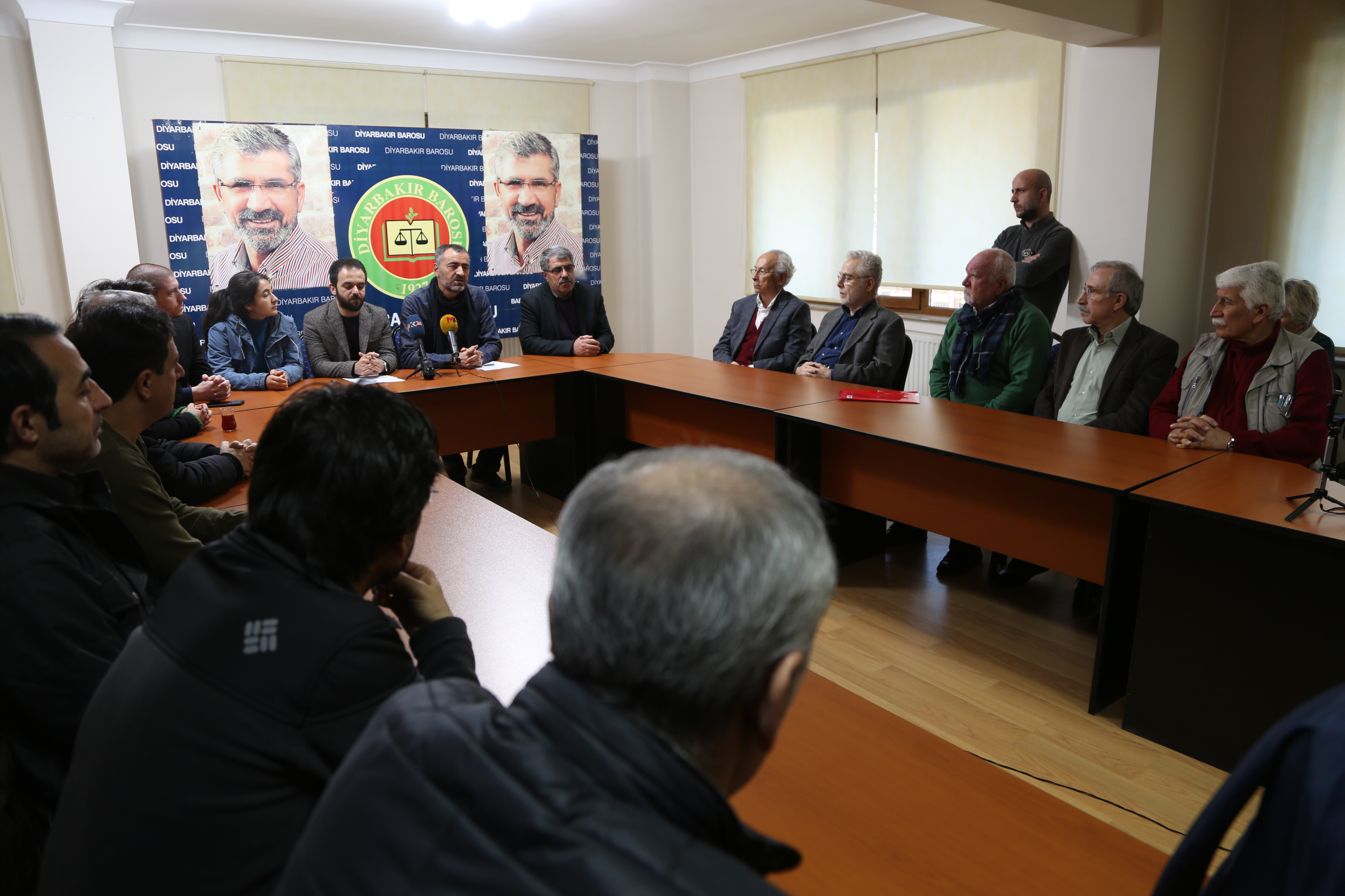 Barış, Demokrasi Ve İyi Hekimlik Değerlerinin Savunucusu Diyarbakır Seçilmiş Belediye Eş Başkanı Dr. Selçuk MIZRAKLI Serbest Bırakılsın! — 1