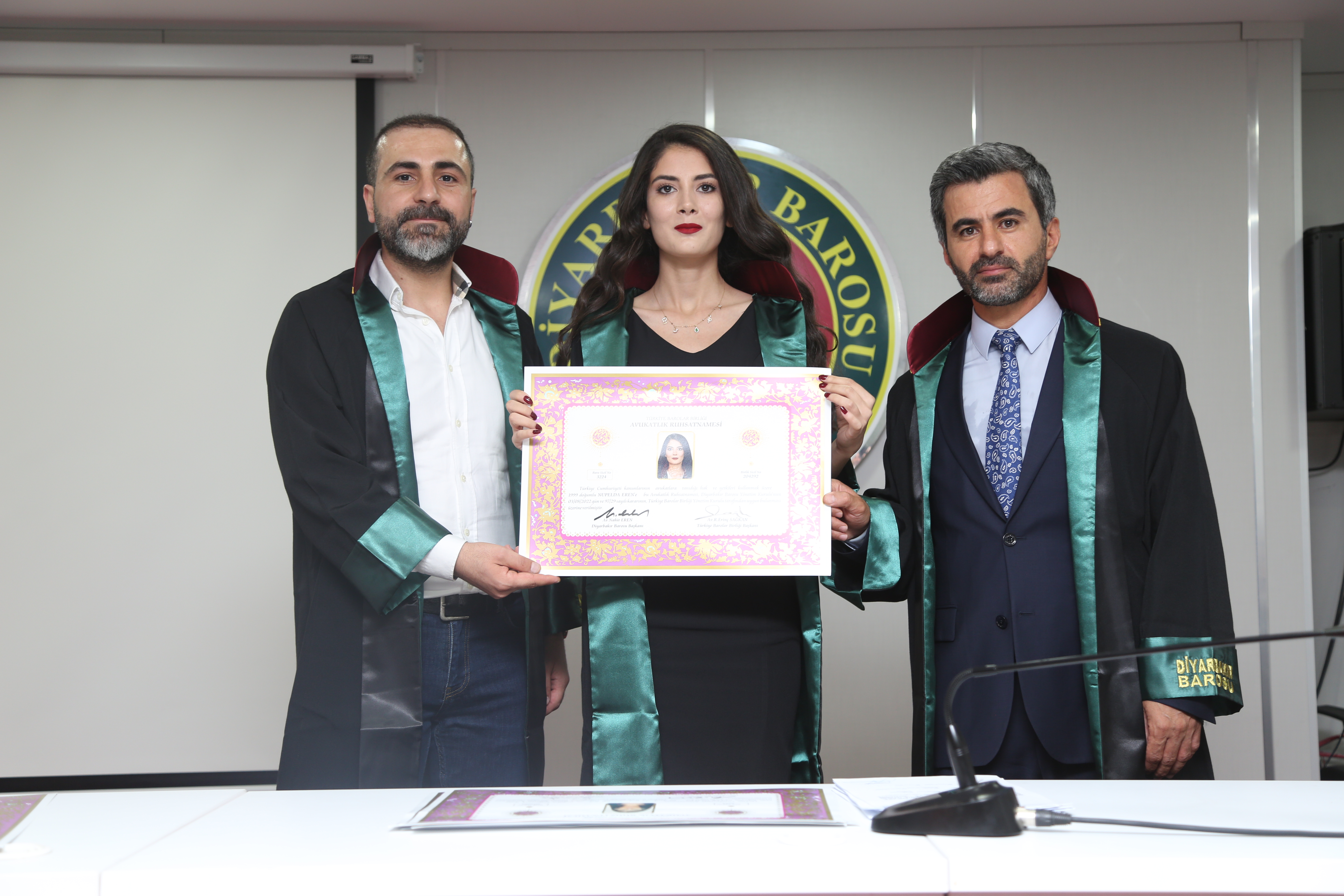 On Sekiz Meslektaşımız Avukatlık Yeminini İcra Ederek Aramıza Katıldı. — 12