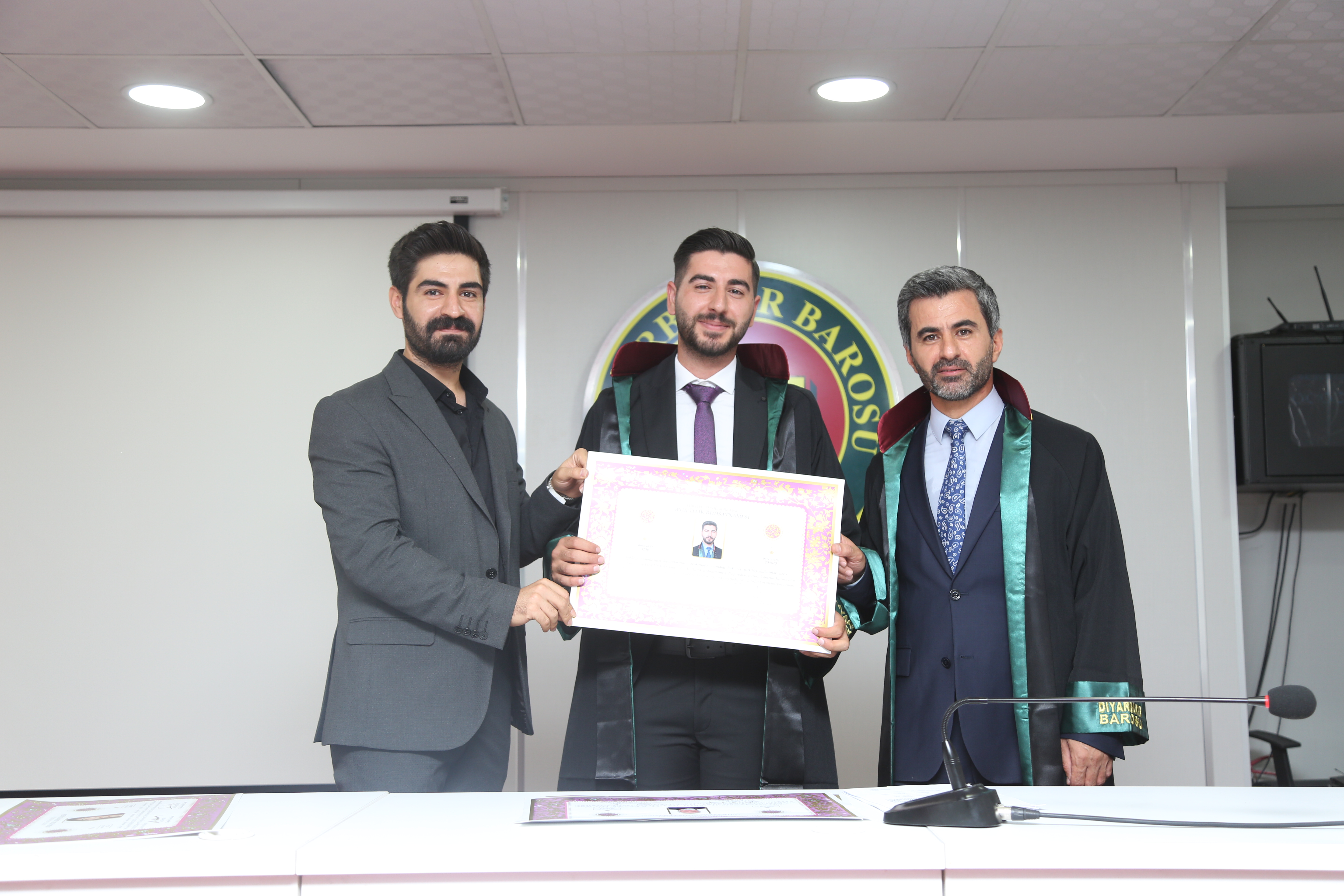 On Sekiz Meslektaşımız Avukatlık Yeminini İcra Ederek Aramıza Katıldı. — 16