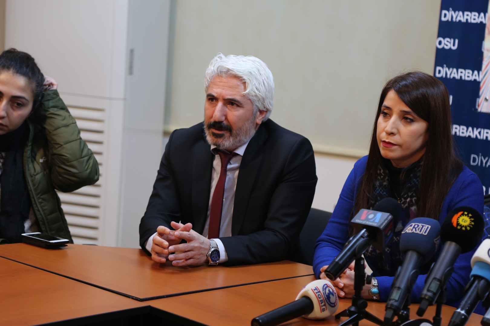 Bir Cinayet Sonucu Yitirdiğimiz Baro Başkanımız Tahir Elçi'nin Soruşturma Dosyasındaki Son Gelişmelere İlişkin Basın Açıklamamız. — 7