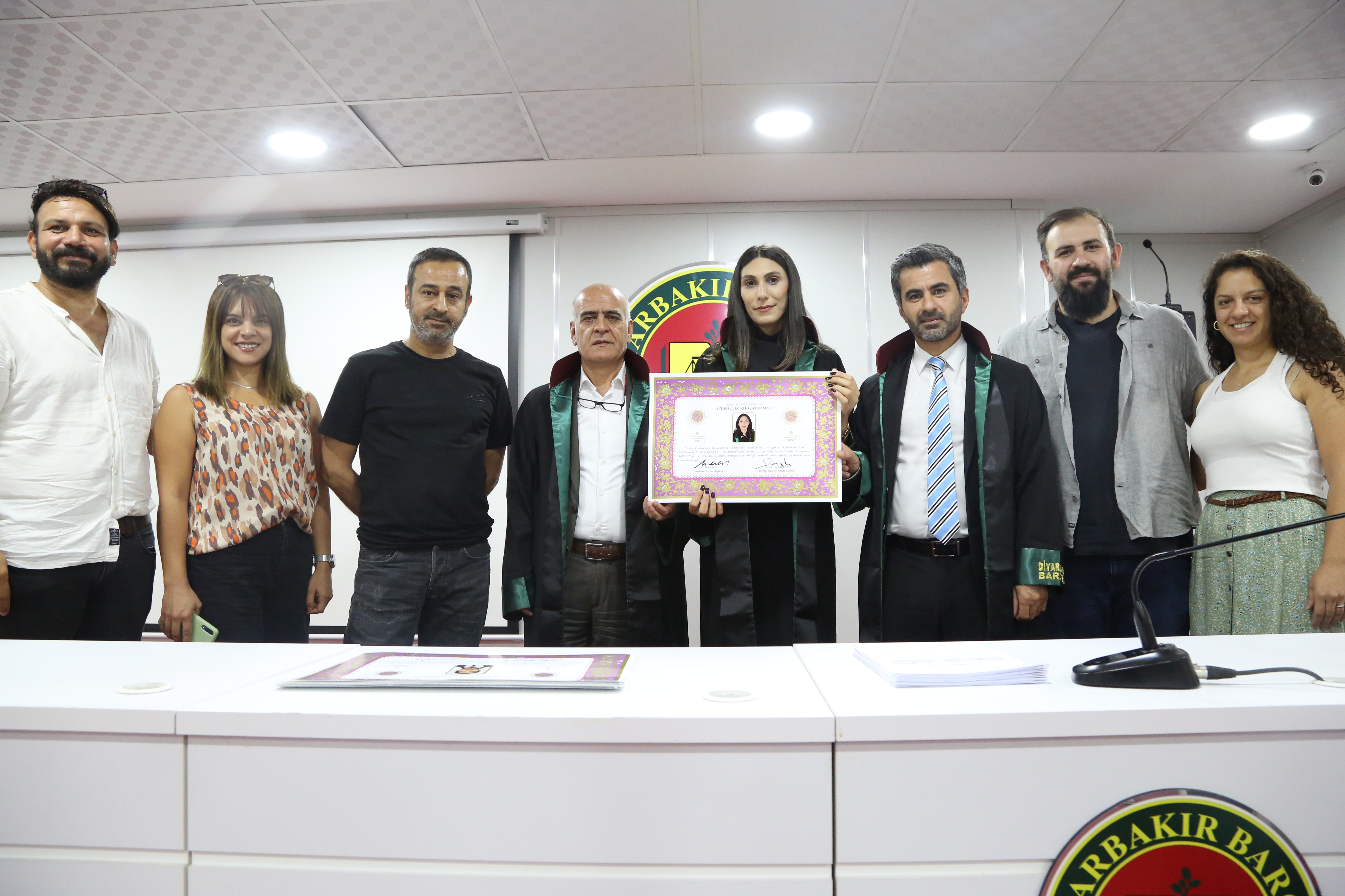 On Altı Meslektaşımız Avukatlık Yeminini İcra Ederek Aramıza Katıldı. — 2