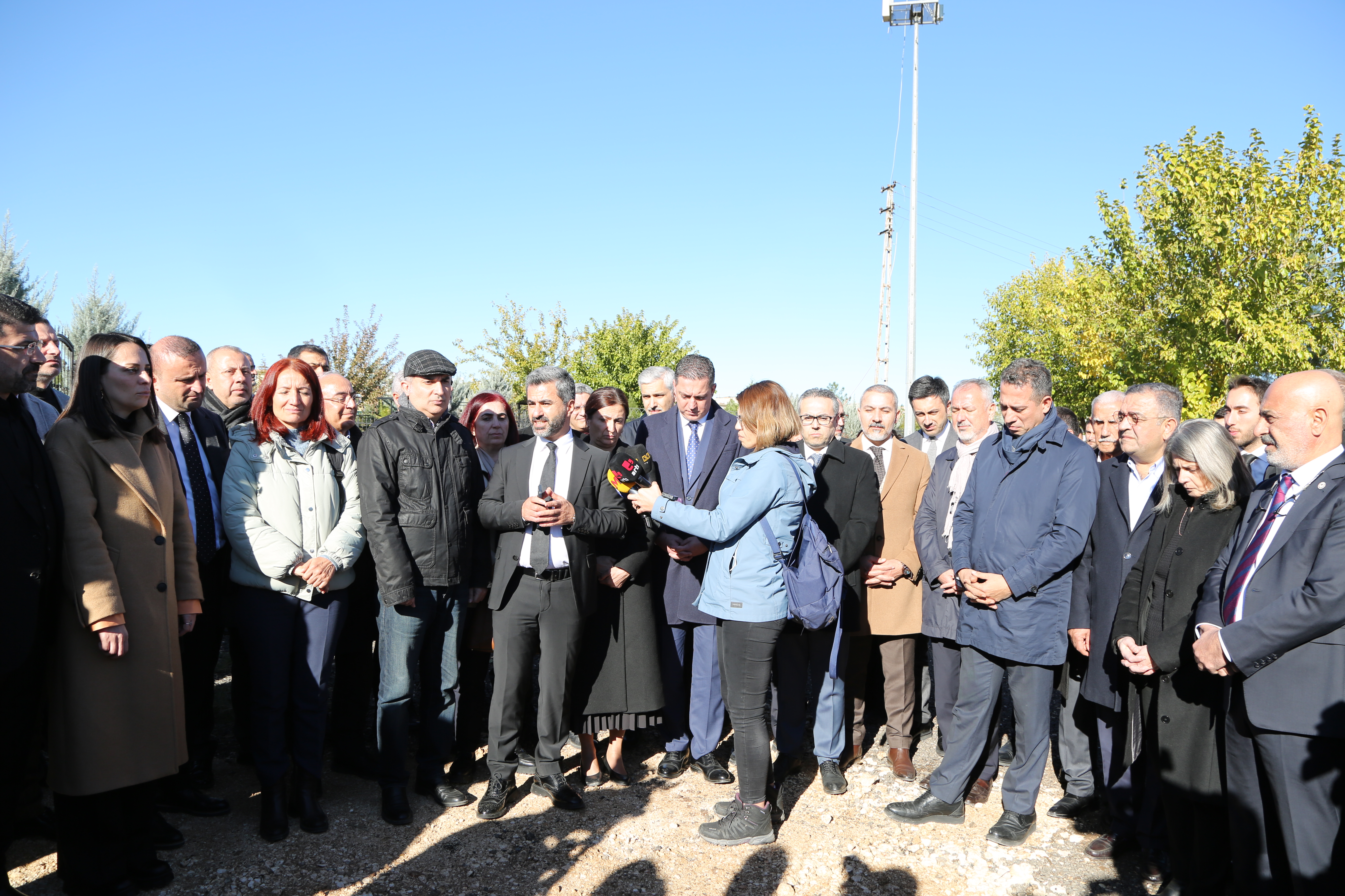 Baro Başkanımız Av.Tahir ELÇİ, Kabri Başında Anıldı… — 5