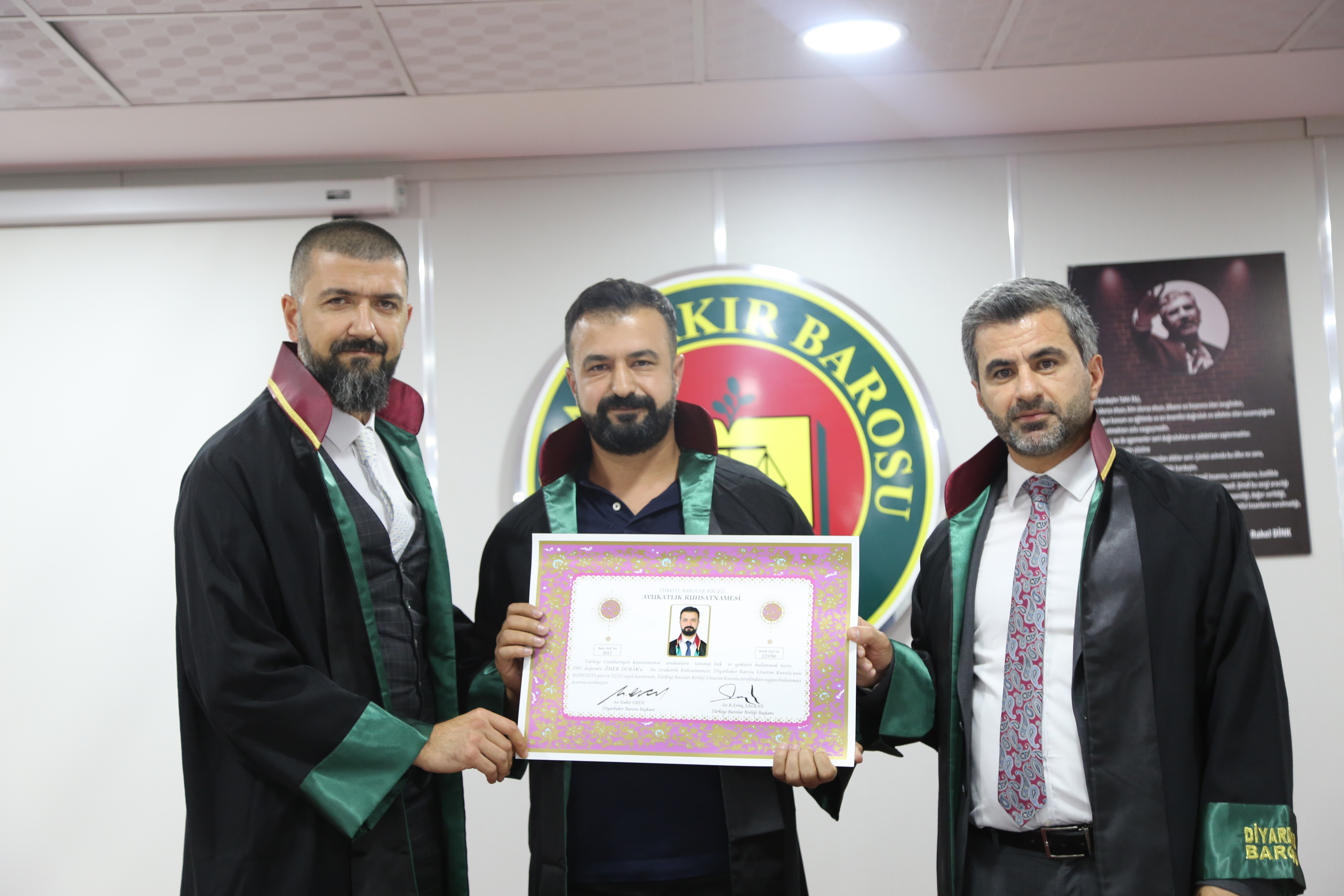 On İki Meslektaşımız Avukatlık Yeminini İcra Ederek Aramıza Katıldı. — 2