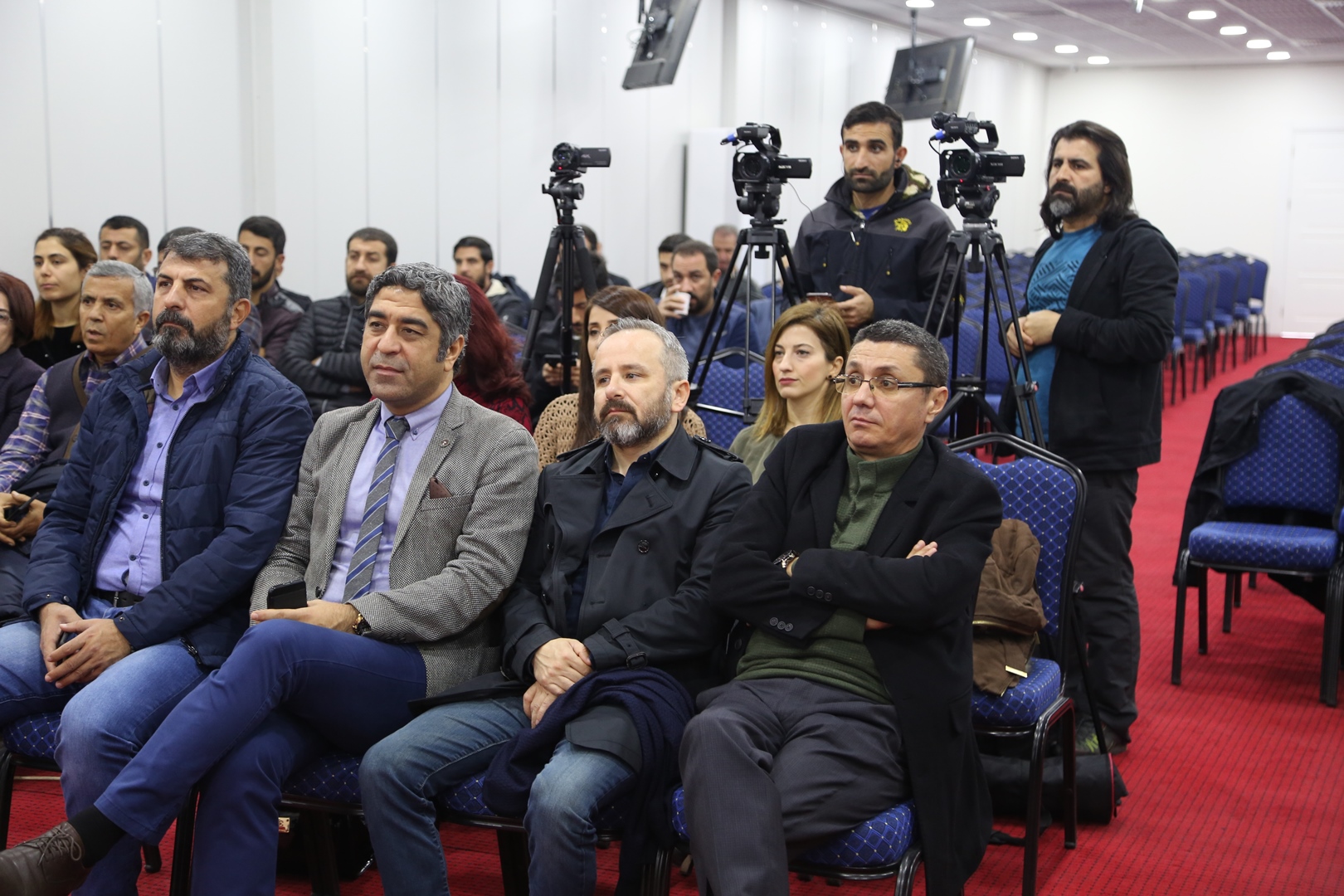 Tahir ELÇİ Anma Haftası Programı Kapsamında Kürt Hak Hareketi ve Avukat Tahir Elçi Konulu Panel Yapıldı — 3