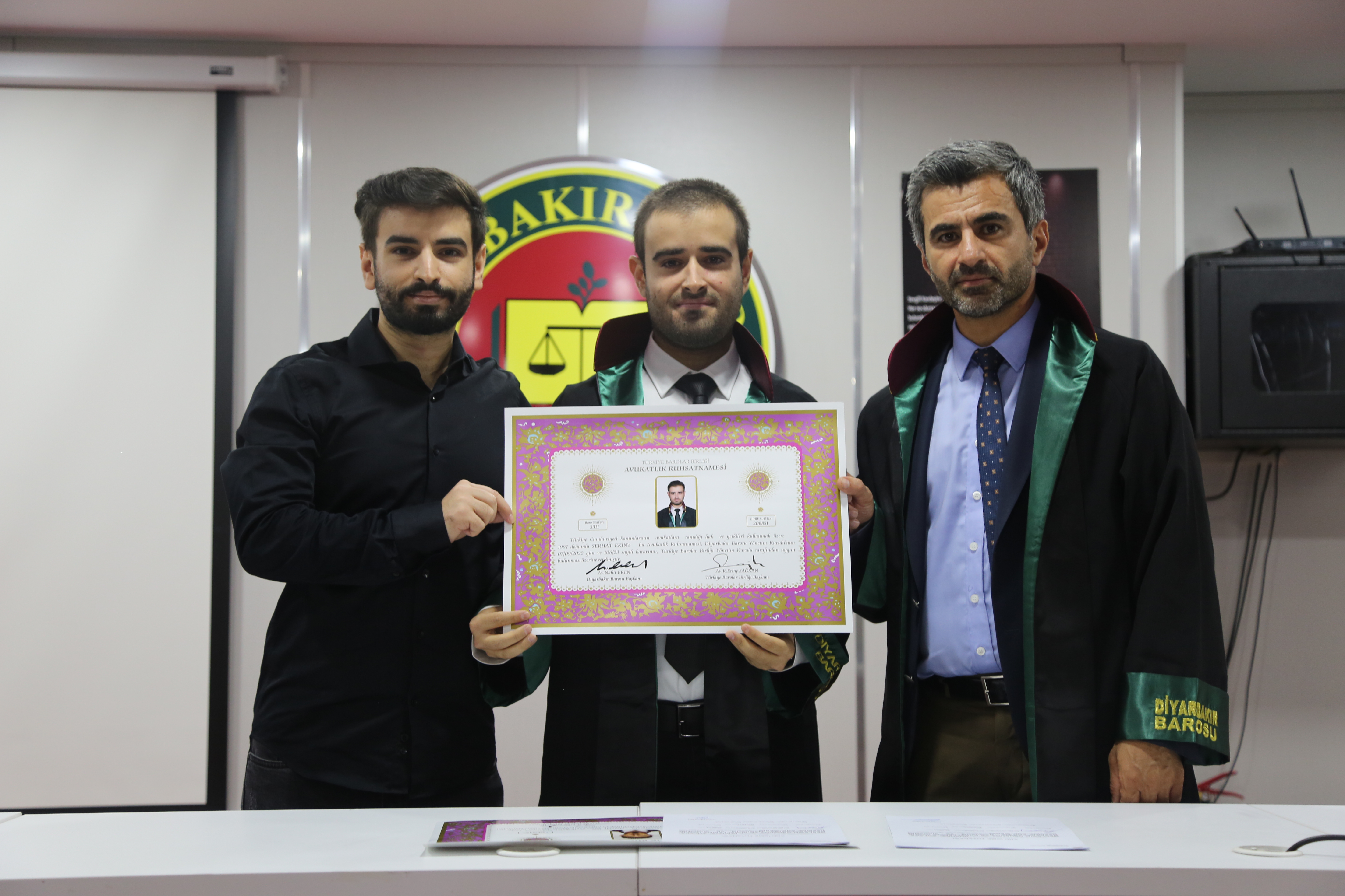 Altı Meslektaşımız Avukatlık Yeminini İcra Ederek Aramıza Katıldı. — 6