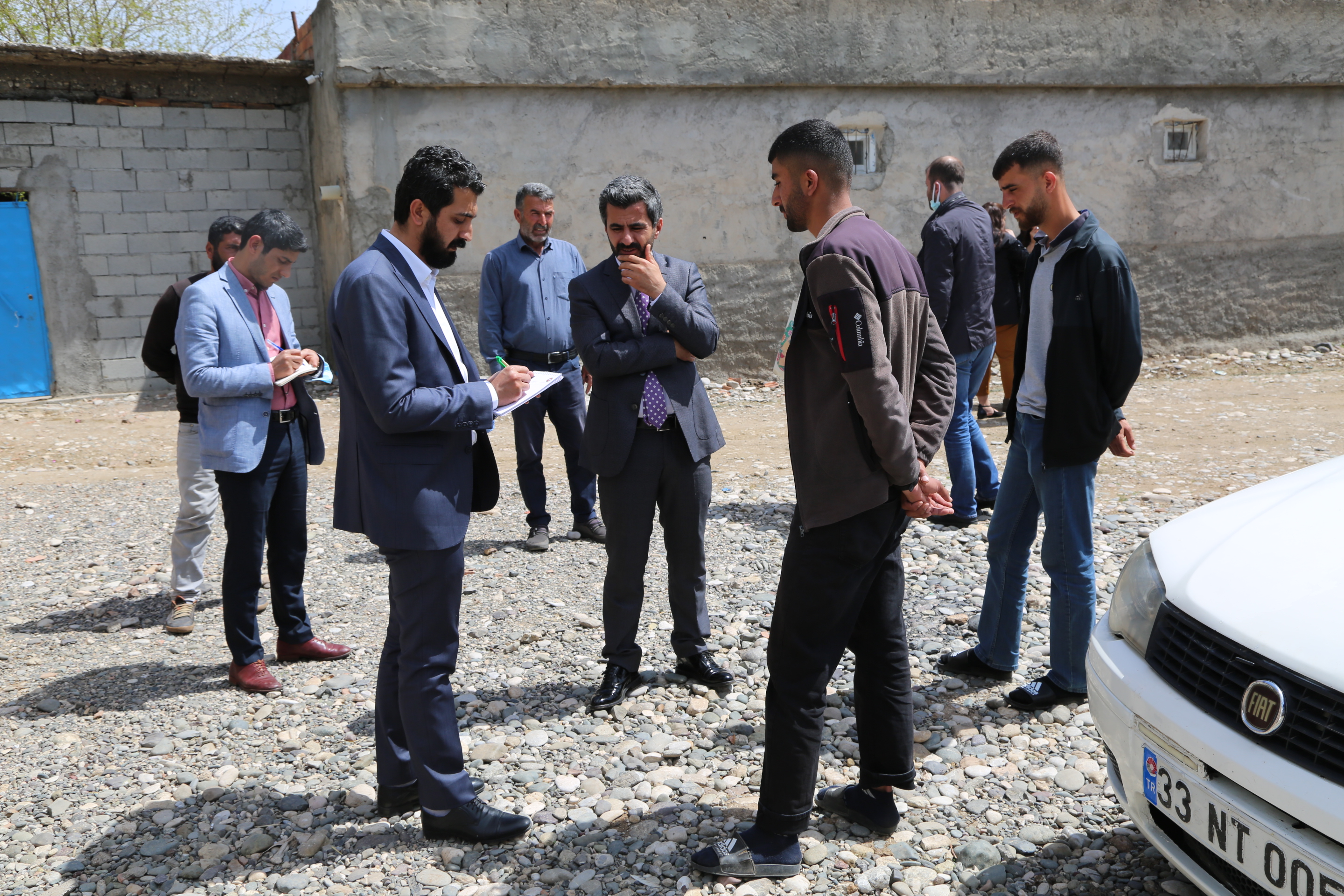 Baro Başkanımız ve Beraberindeki Heyet Zorova Mezrasındaki Kötü Muamele ve Keyfi Gözaltılarla İlgili İddiaları Yerinde İnceledi — 9