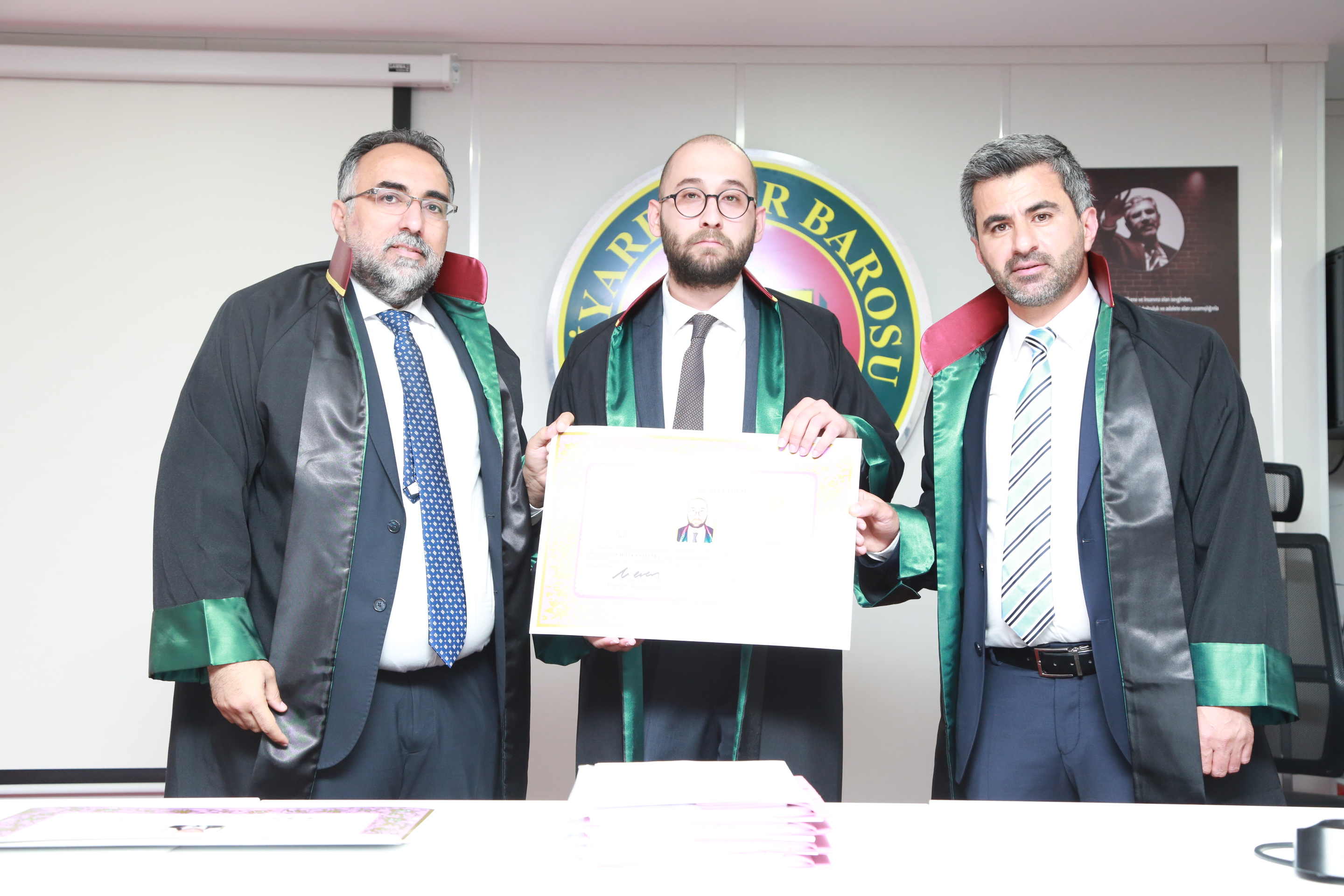 Dört Meslektaşımız Avukatlık Yeminini İcra Ederek Aramıza Katıldı. — 1