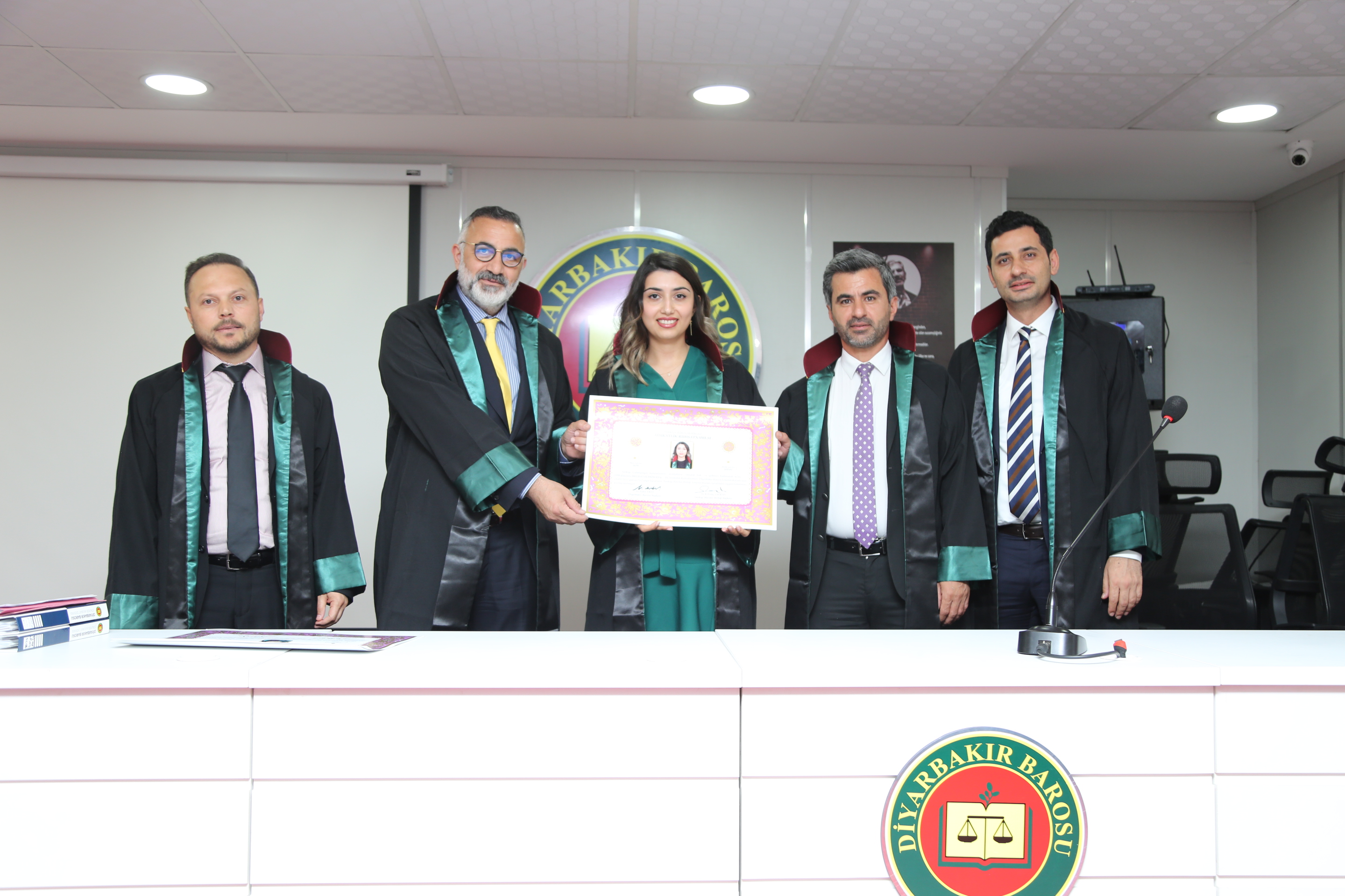 Dört Meslektaşımız Avukatlık Yeminini İcra Ederek Aramıza Katıldı. — 1
