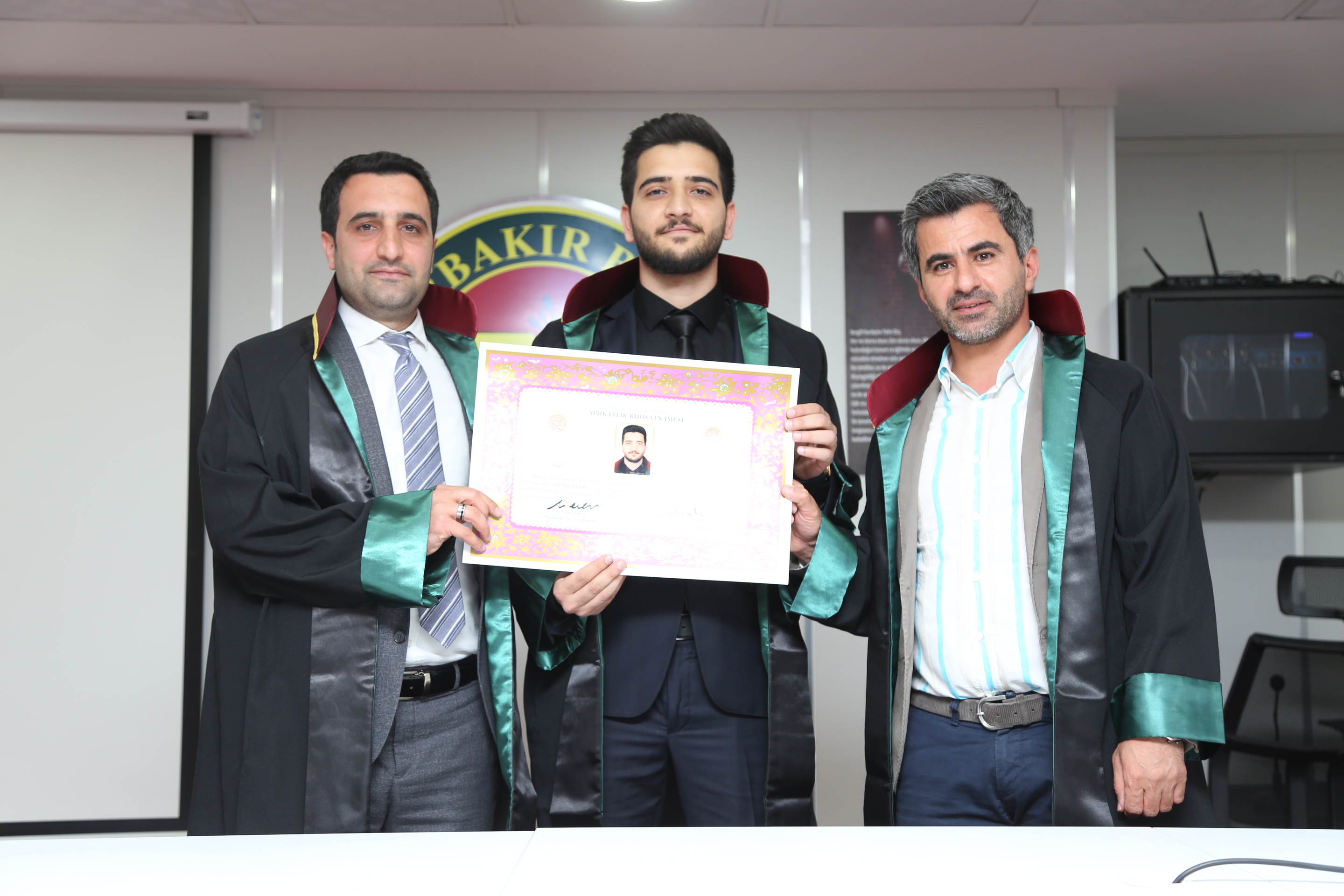Meslektaşımız Veysel ÜNER Avukatlık Yeminini İcra Ederek Aramıza Katıldı — 2
