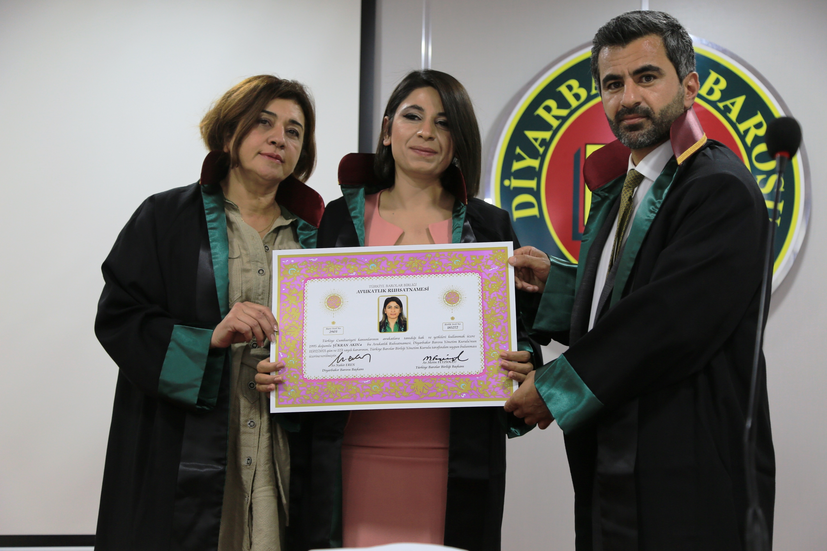 İki Meslektaşımız Avukatlık Yeminlerini İcra Ederek Aramıza Katıldı. — 1