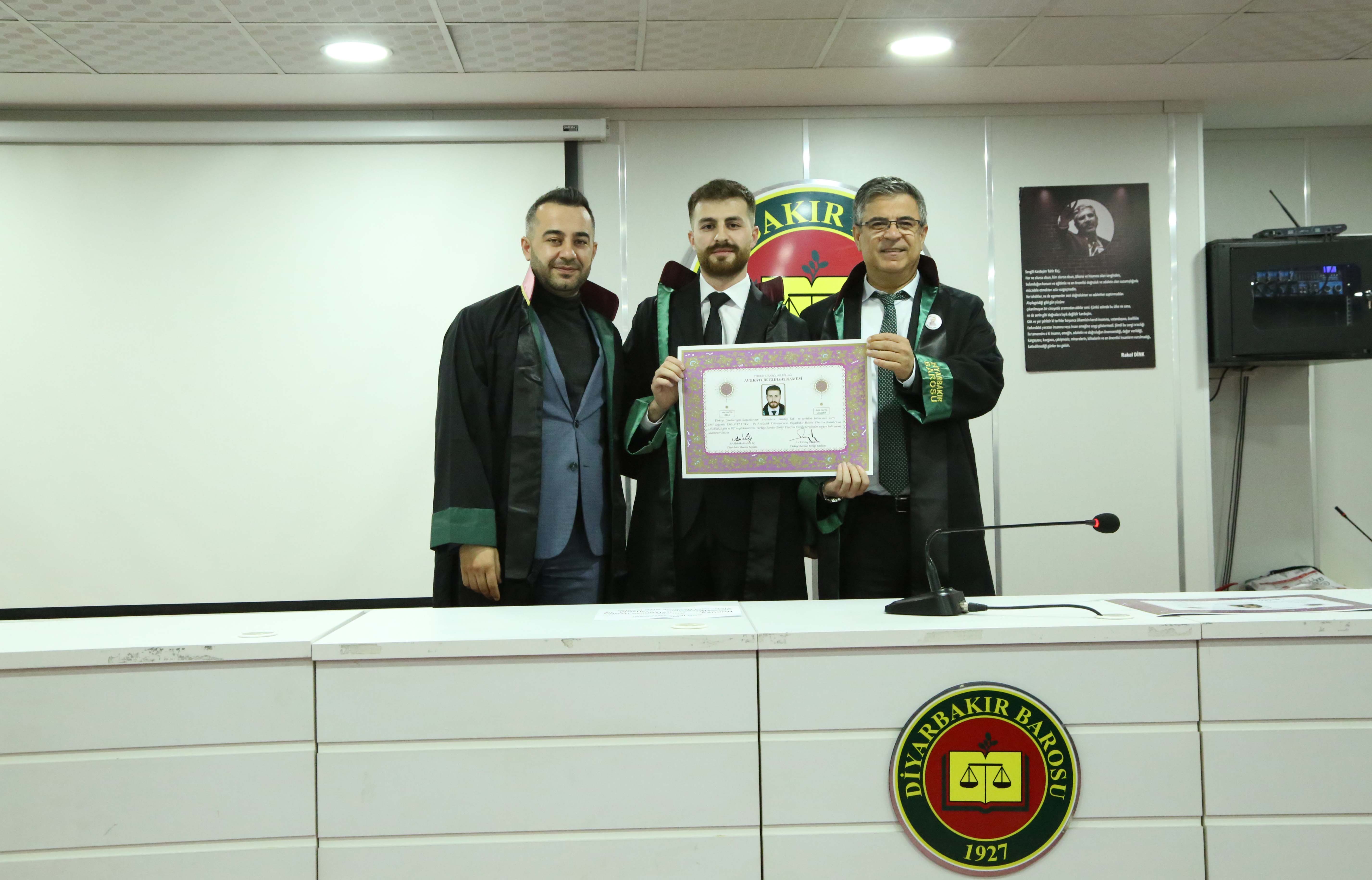 On Meslektaşımız Avukatlık Yeminini İcra Ederek Aramıza Katıldı — 8