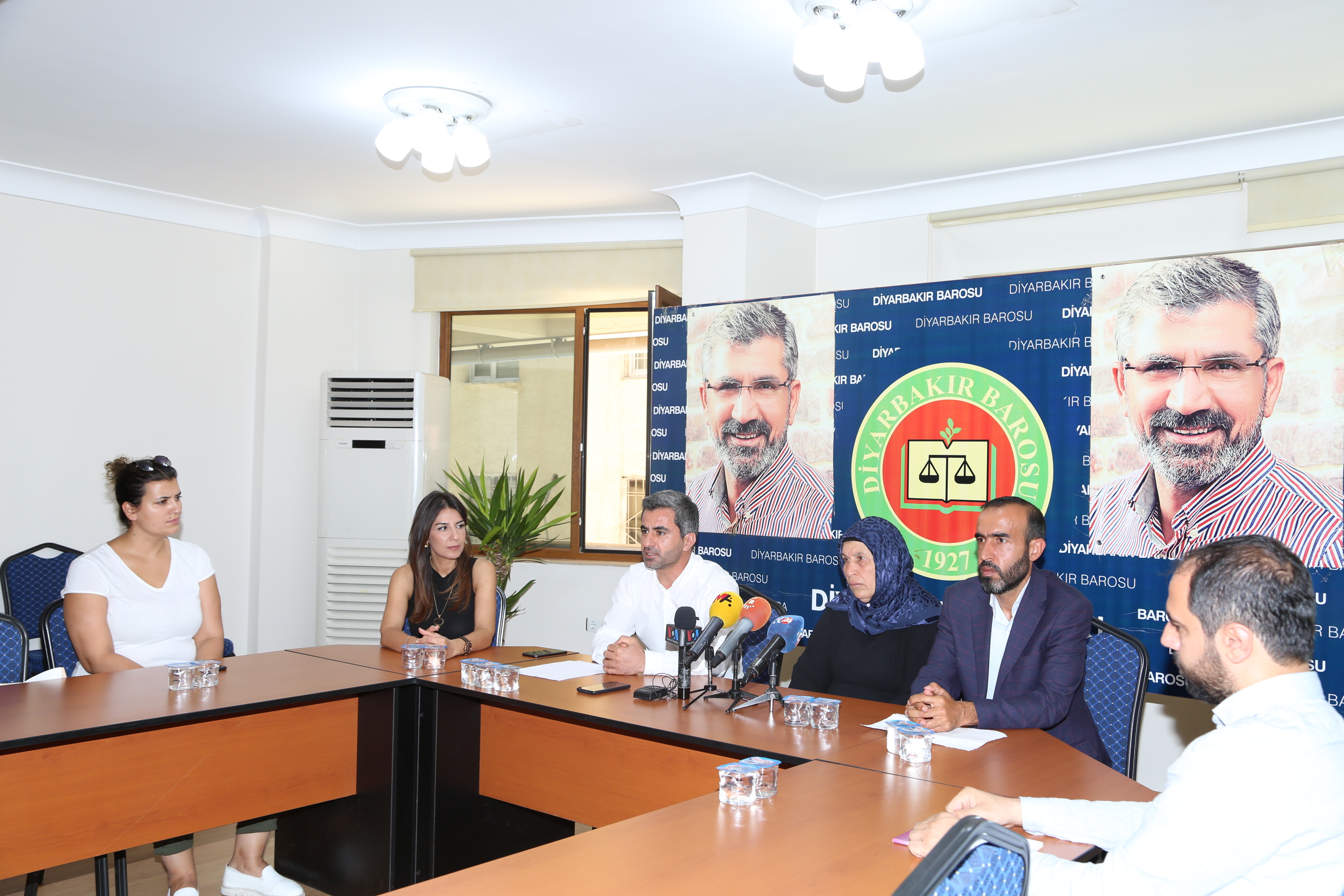 Adalet Arayışındaki Şenyaşar Ailesi Destek Talebi ile Baromuza Ziyarette Bulundu — 1