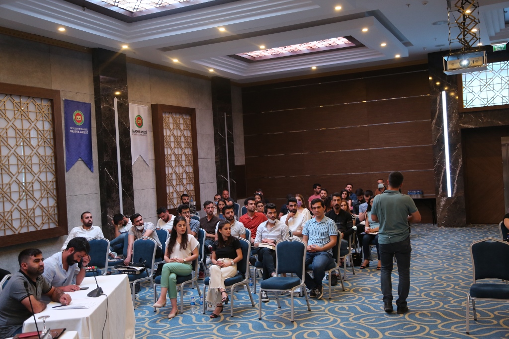 CMK Eğitim Seminerleri'nin İkincisi Tamamlandı. — 11
