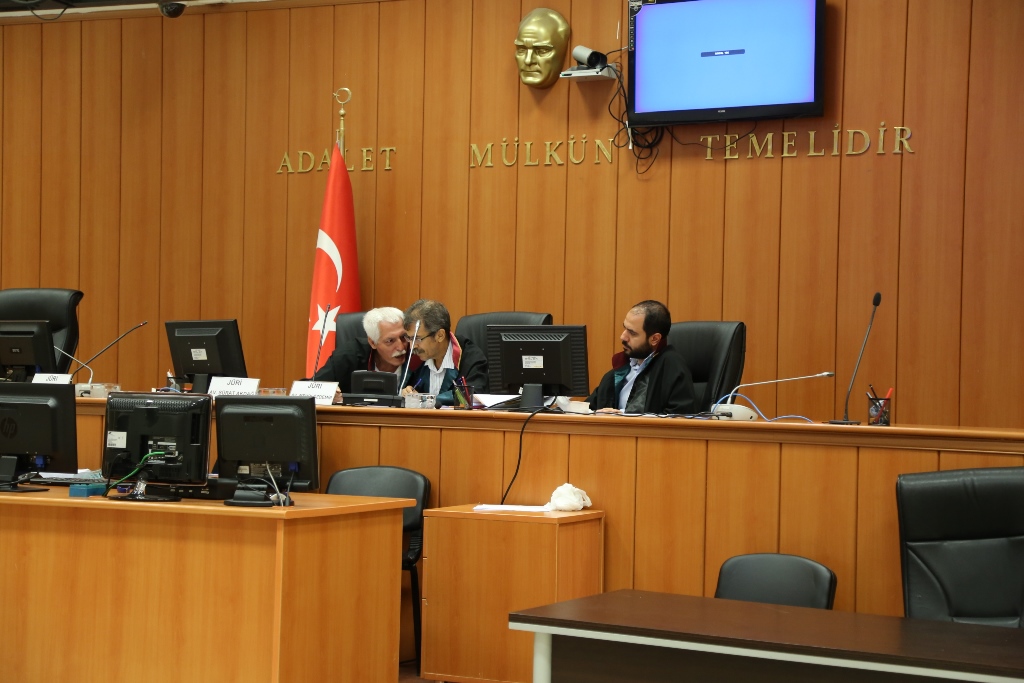 Diyarbakır Barosu 2021 Kurgusal Duruşma Yarışması Final Müsabakaları yapıldı.. — 2