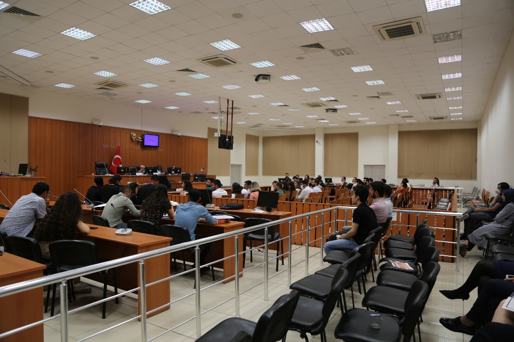 Diyarbakır Barosu 2021 Kurgusal Duruşma Yarışması Final Müsabakaları yapıldı.. — 26