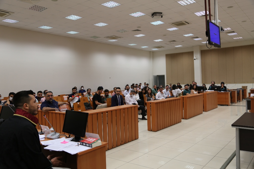 Diyarbakır Barosu 2021 Kurgusal Duruşma Yarışması Final Müsabakaları yapıldı.. — 8