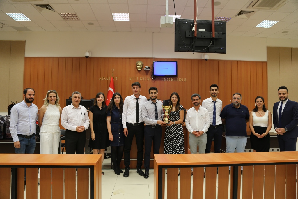 Diyarbakır Barosu 2021 Kurgusal Duruşma Yarışması Final Müsabakaları yapıldı.. — 18