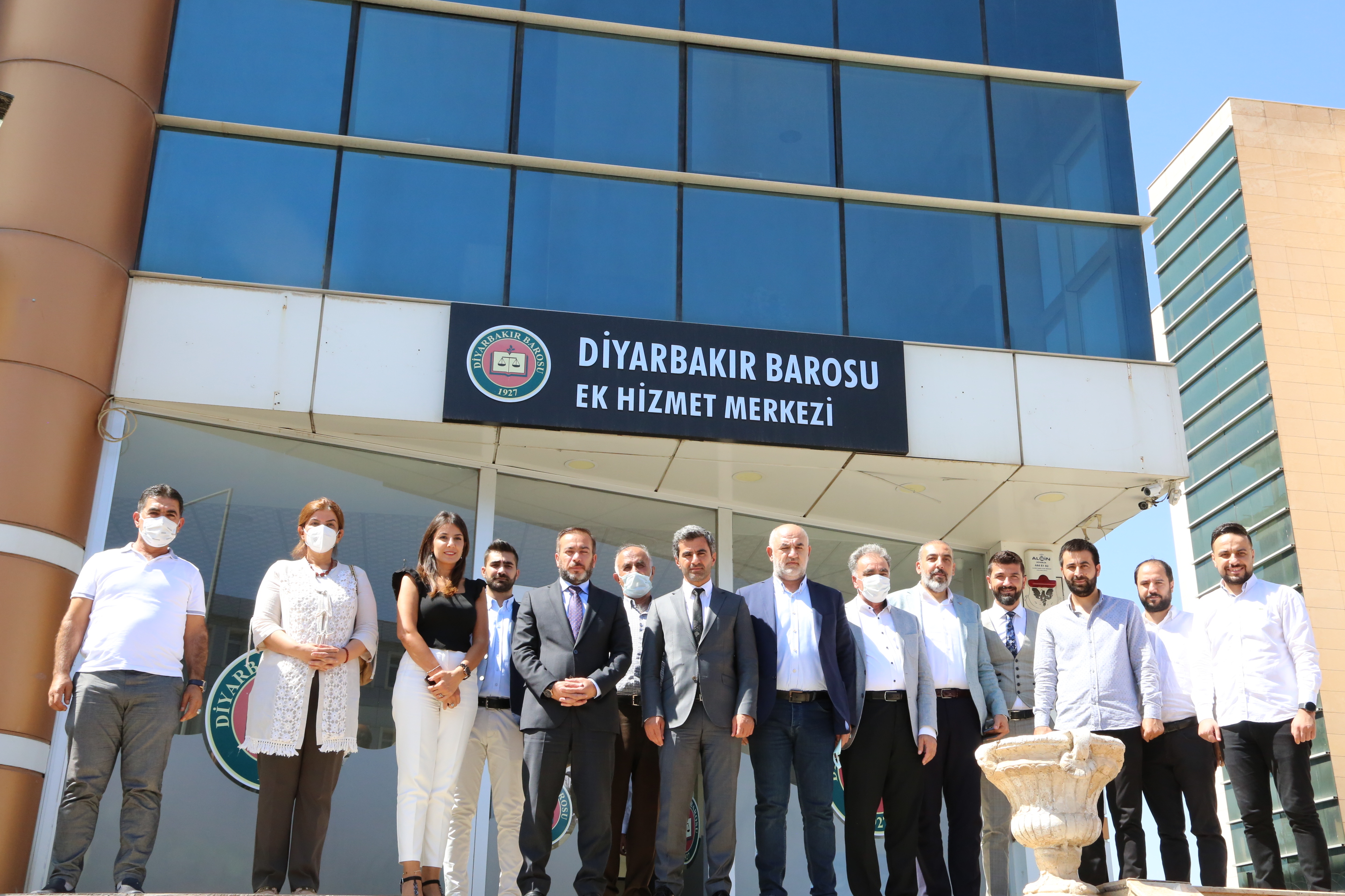 Ak Parti İl Başkanlığından Baromuzun 47. Olağan Genel Kurulunda Seçilen Baro Başkanı Ve Yönetim Kurulumuza Tebrik Ziyareti… — 2