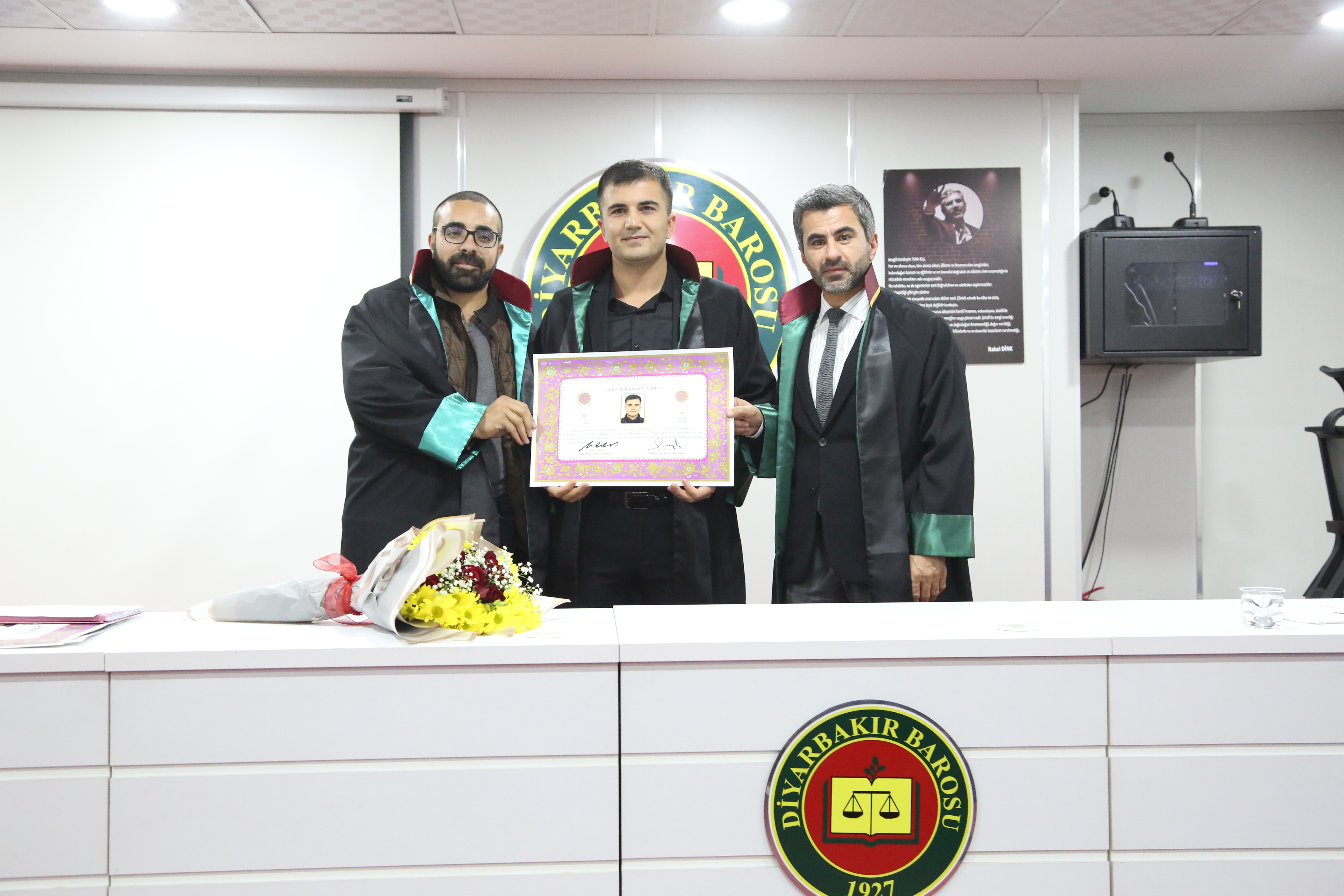 On Yedi Meslektaşımız Avukatlık Yeminini İcra Ederek Aramıza Katıldı. — 6