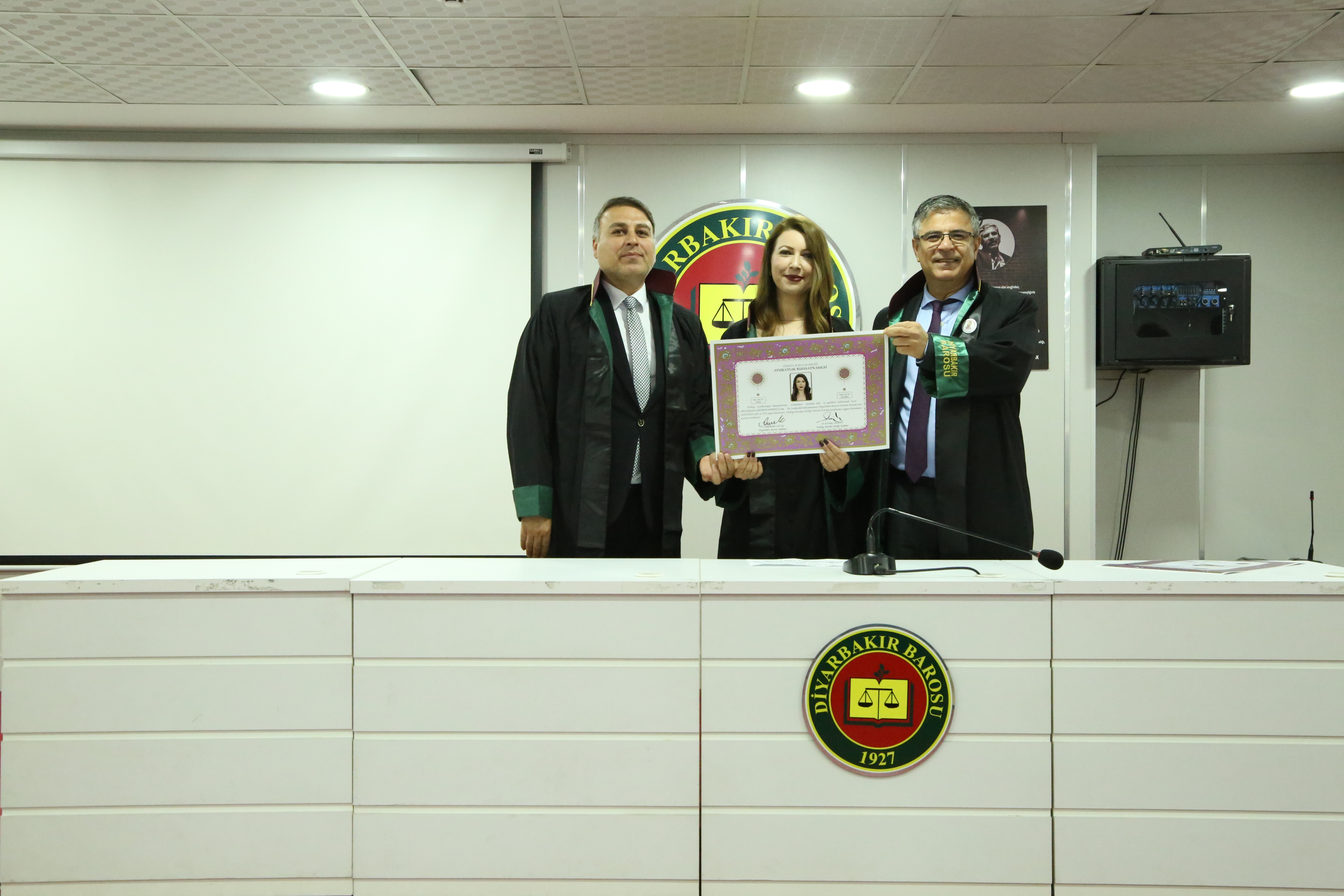 İki Meslektaşımız Avukatlık Yeminini İcra Ederek Aramıza Katıldı — 1