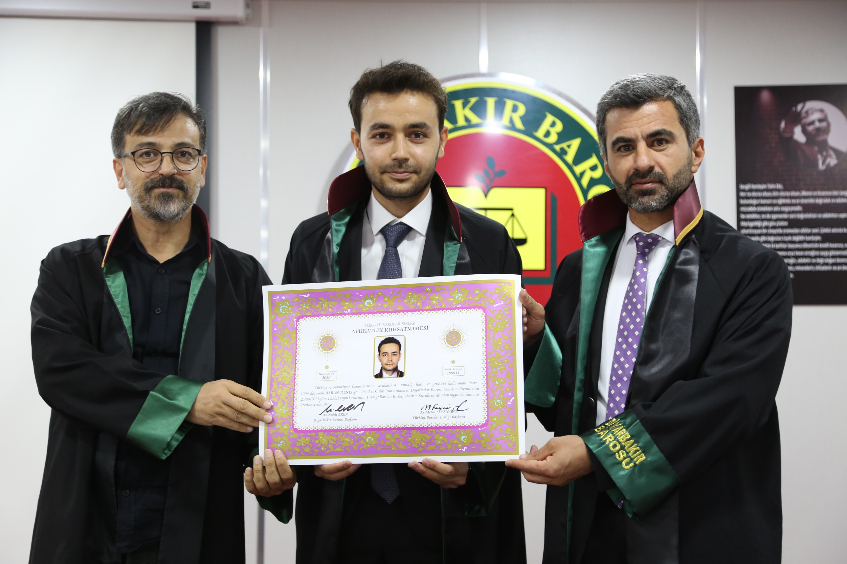 On Bir Meslektaşımız Avukatlık Yeminini İcra Ederek Aramıza Katıldı. — 1