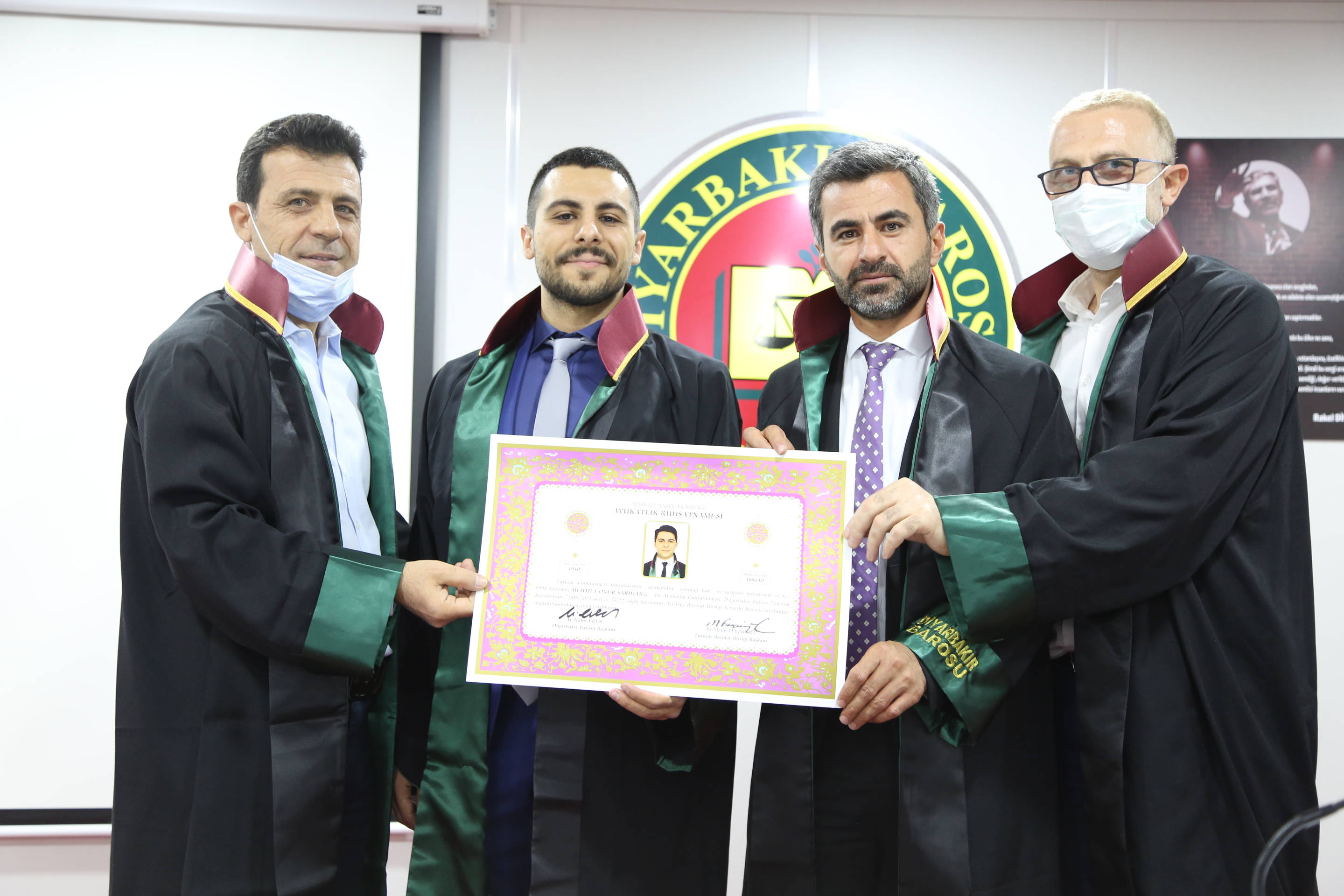On Bir Meslektaşımız Avukatlık Yeminini İcra Ederek Aramıza Katıldı. — 6