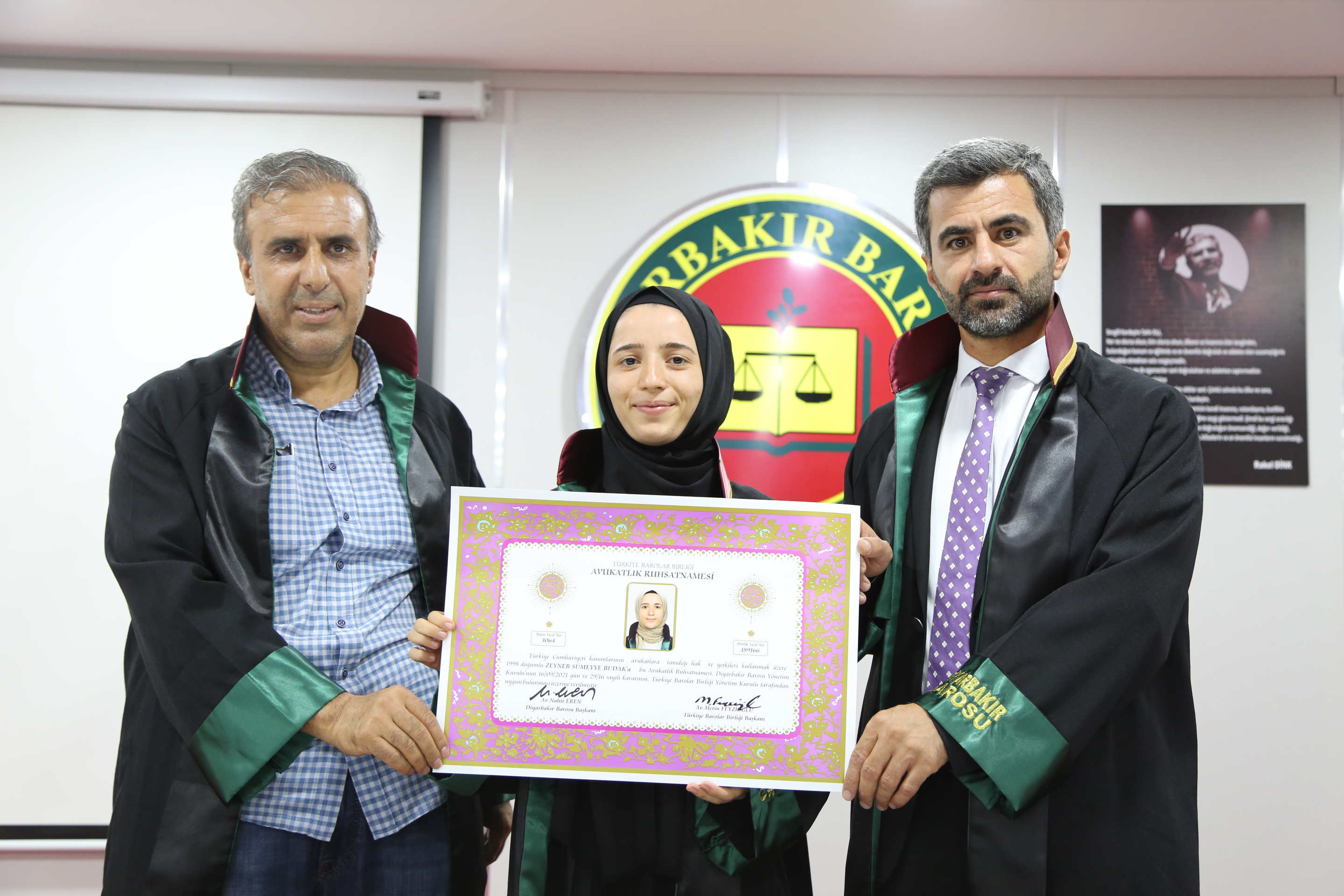 On Bir Meslektaşımız Avukatlık Yeminini İcra Ederek Aramıza Katıldı. — 11