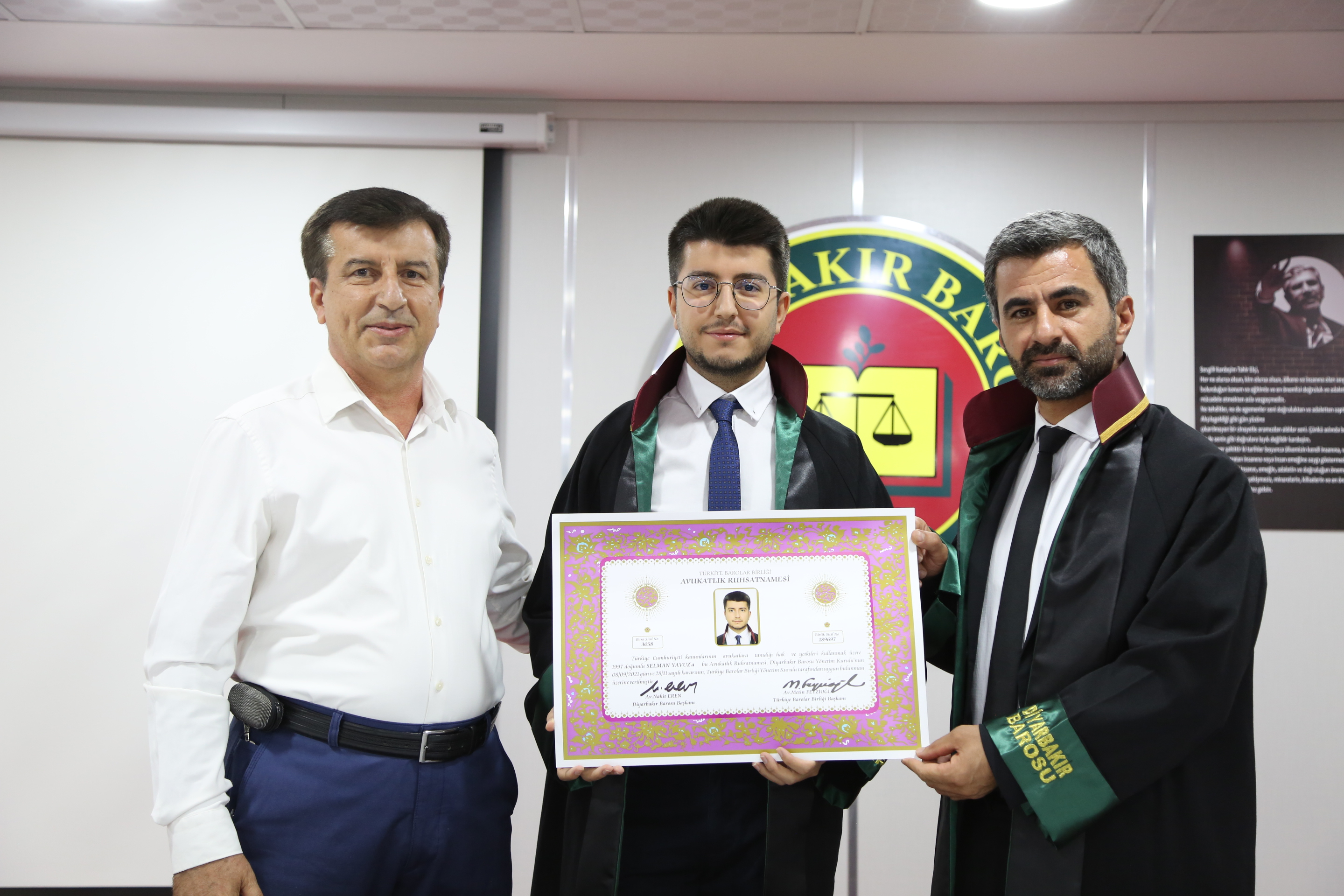 Altı Meslektaşımız Avukatlık Yeminini İcra Ederek Aramıza Katıldı. — 6