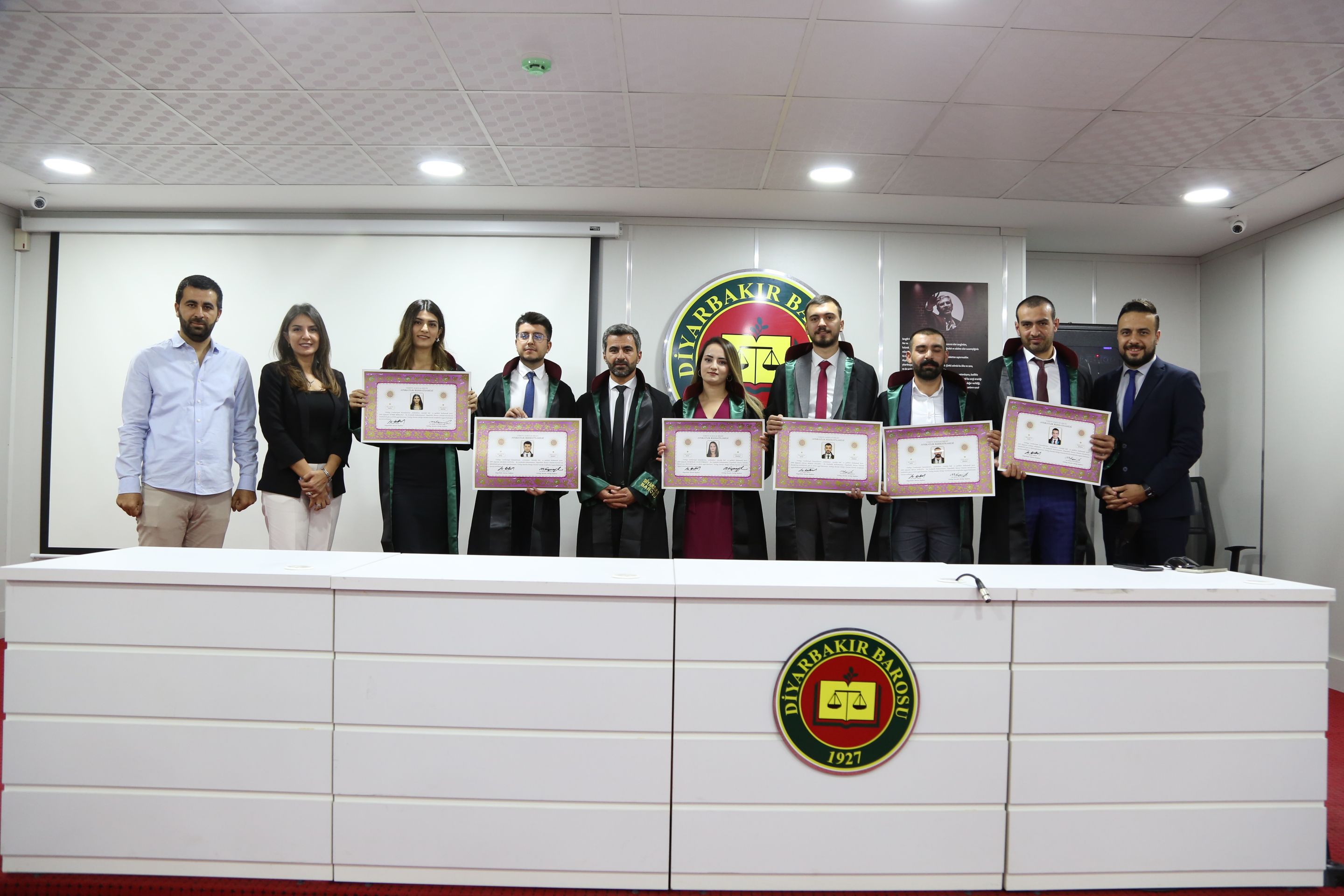 Altı Meslektaşımız Avukatlık Yeminini İcra Ederek Aramıza Katıldı. — 7