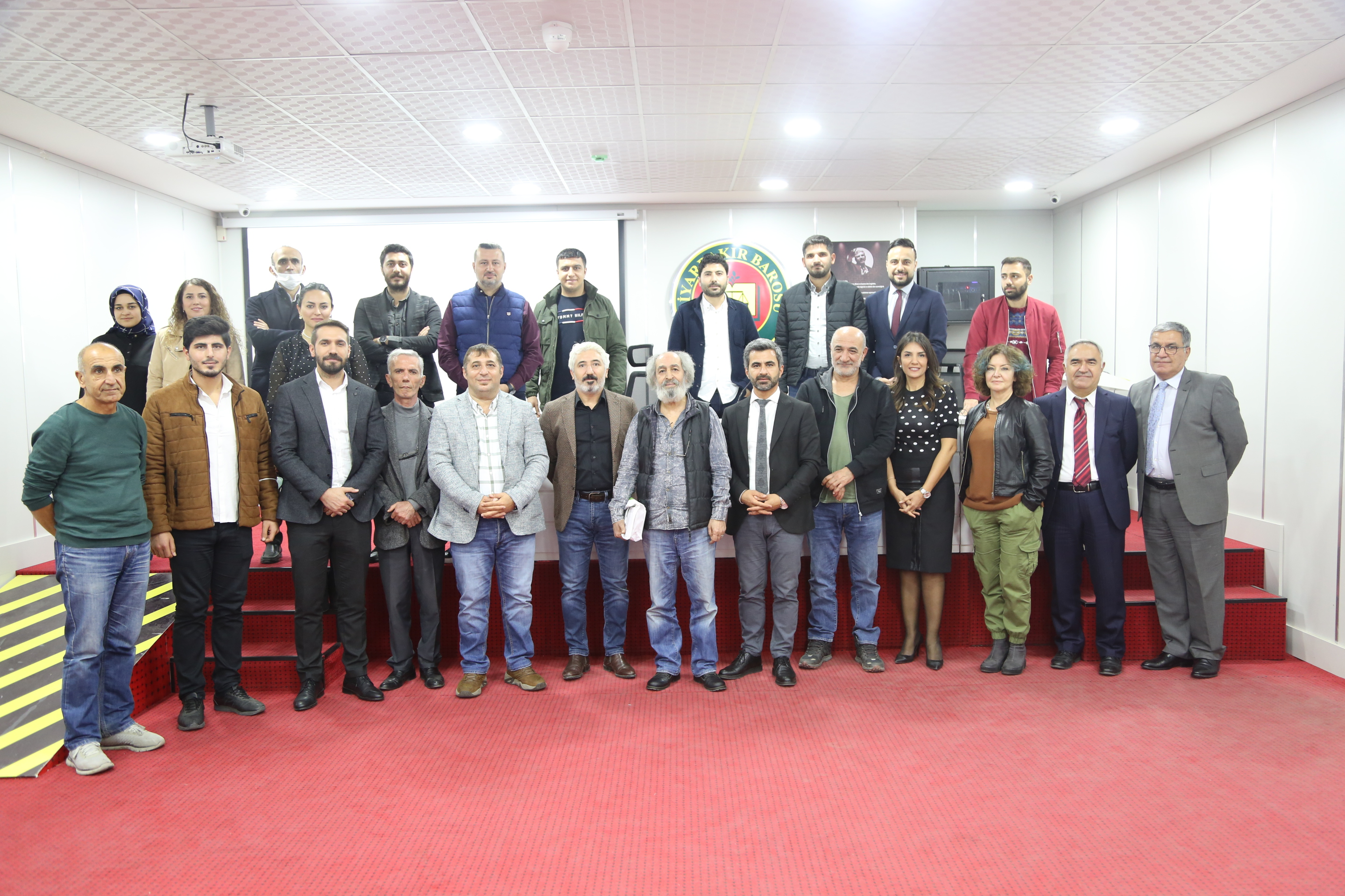 Li ser Bîr û Mirov Dîwankiya Hevpeyvîn-Helbestê Hat Lidarxistin. — 6